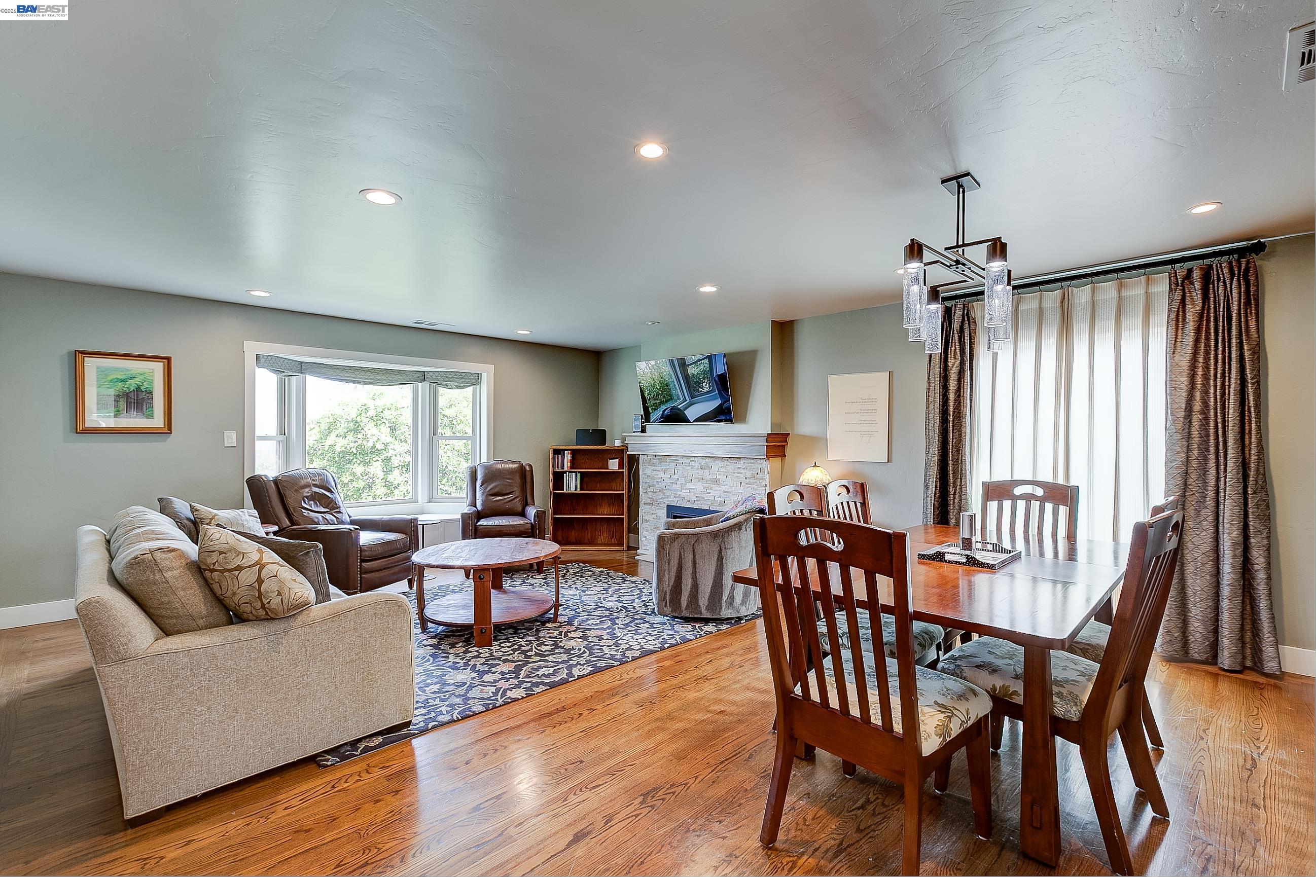 Detail Gallery Image 7 of 51 For 1428 Abbey Ave, San Leandro,  CA 94579 - 3 Beds | 2/1 Baths