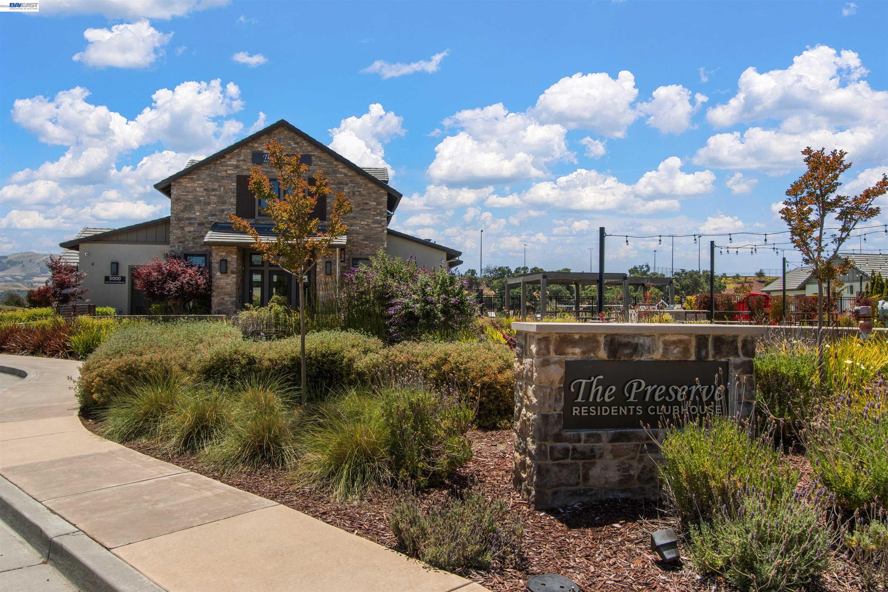 Detail Gallery Image 46 of 59 For 1311 Amalfi Ct, San Ramon,  CA 94583 - 4 Beds | 3 Baths