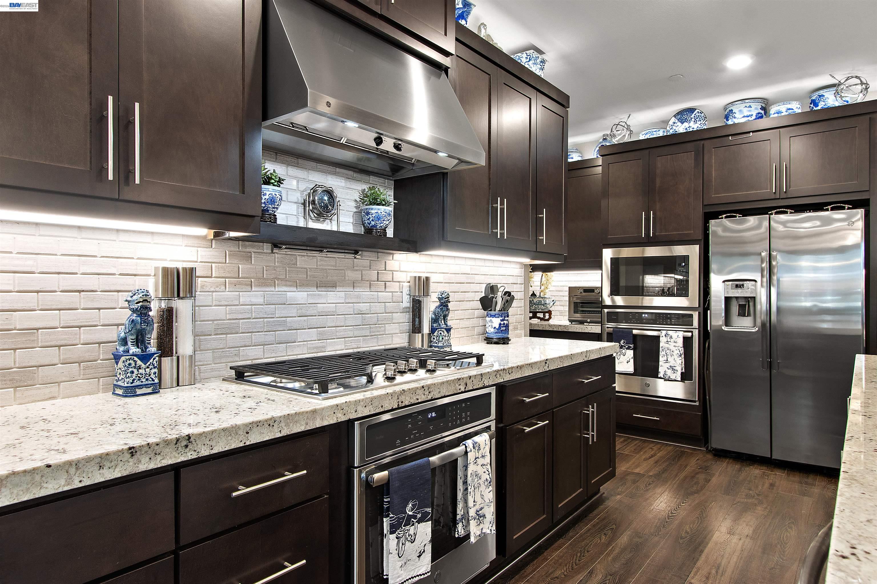 Detail Gallery Image 10 of 59 For 1311 Amalfi Ct, San Ramon,  CA 94583 - 4 Beds | 3 Baths