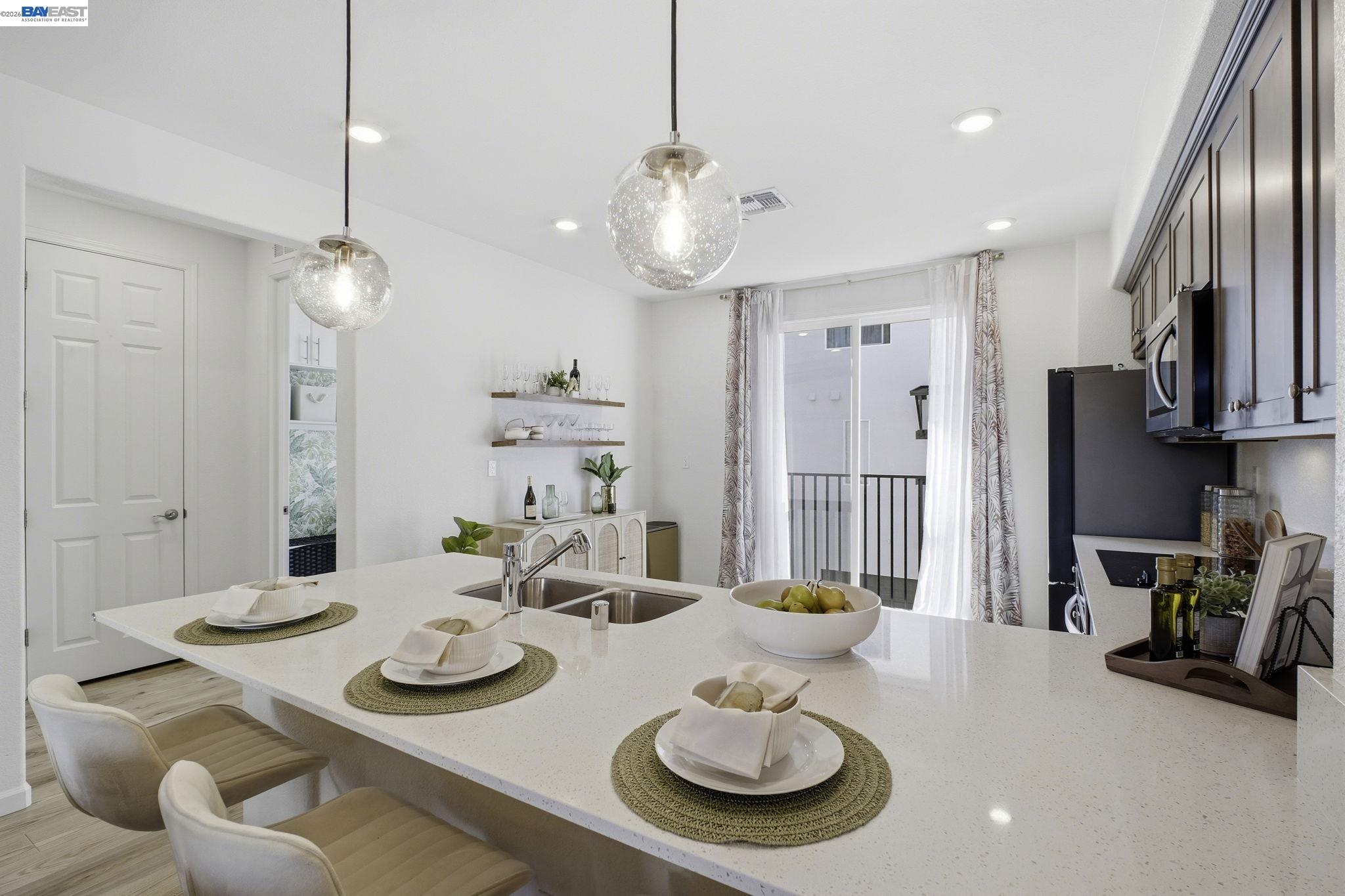 Photo #9: 41131312 Listing: Photo #9