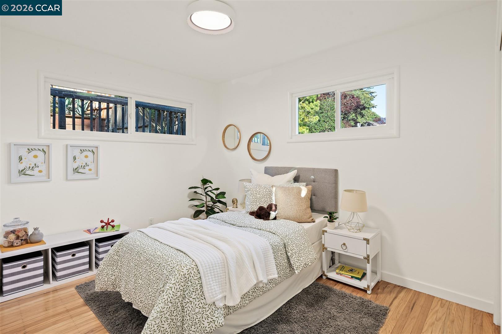 Detail Gallery Image 26 of 43 For 6555 Saroni Dr, Oakland,  CA 94611 - 3 Beds | 2 Baths