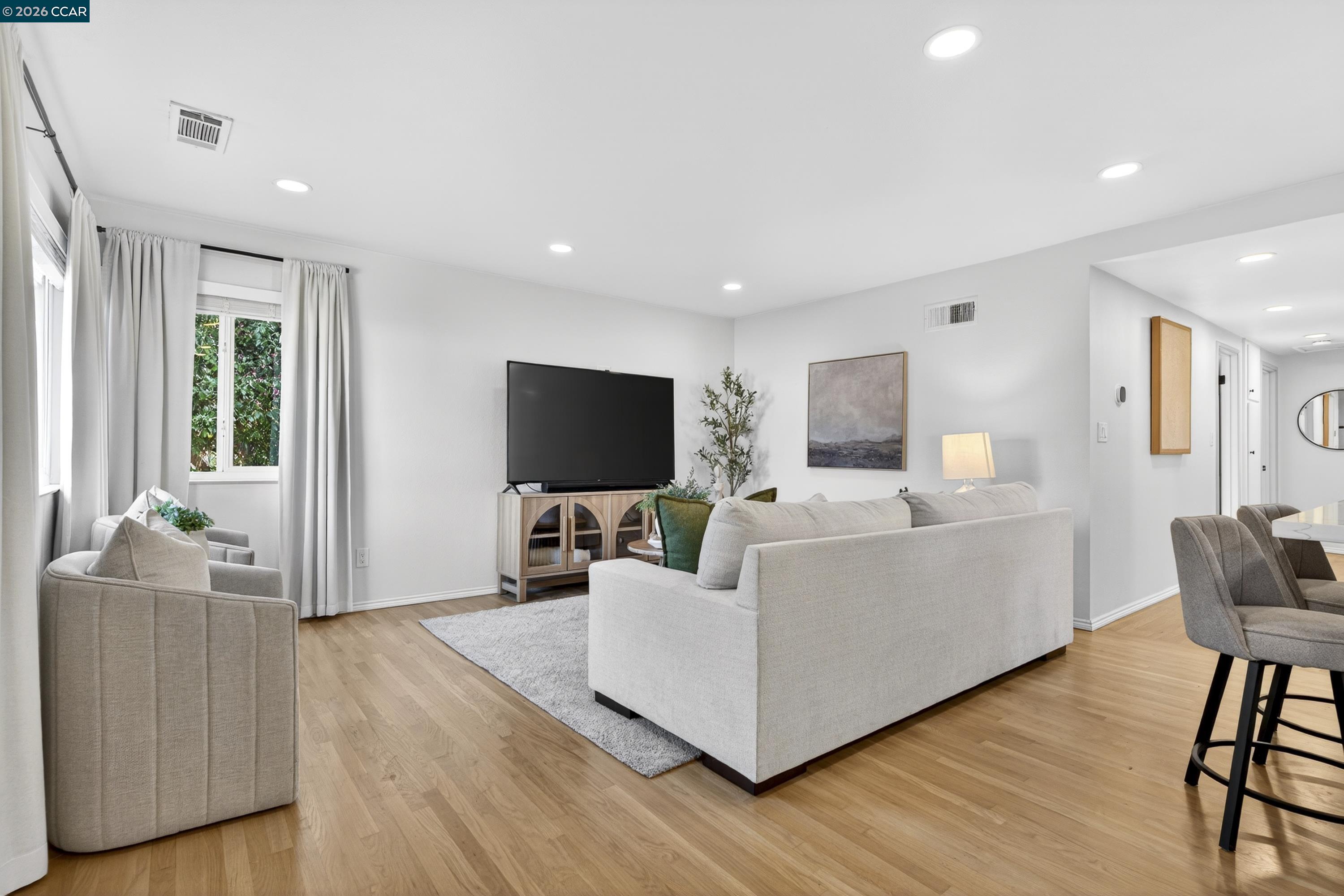 1891 Gilly Ln, Concord CA 94518 — photo 8