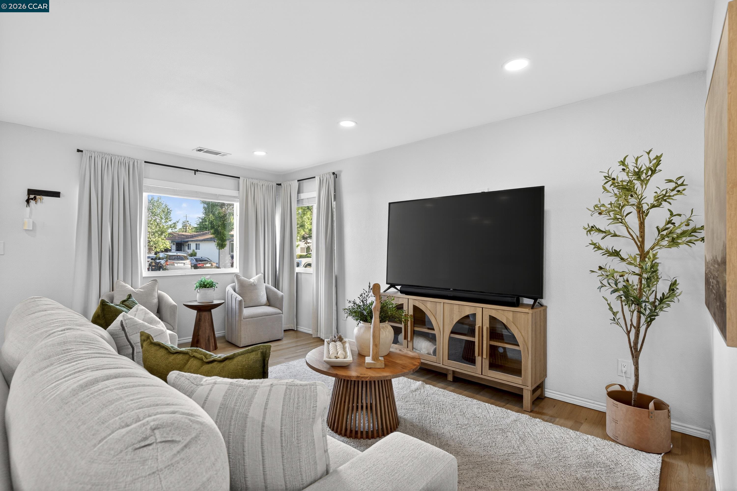 1891 Gilly Ln, Concord CA 94518 — photo 10
