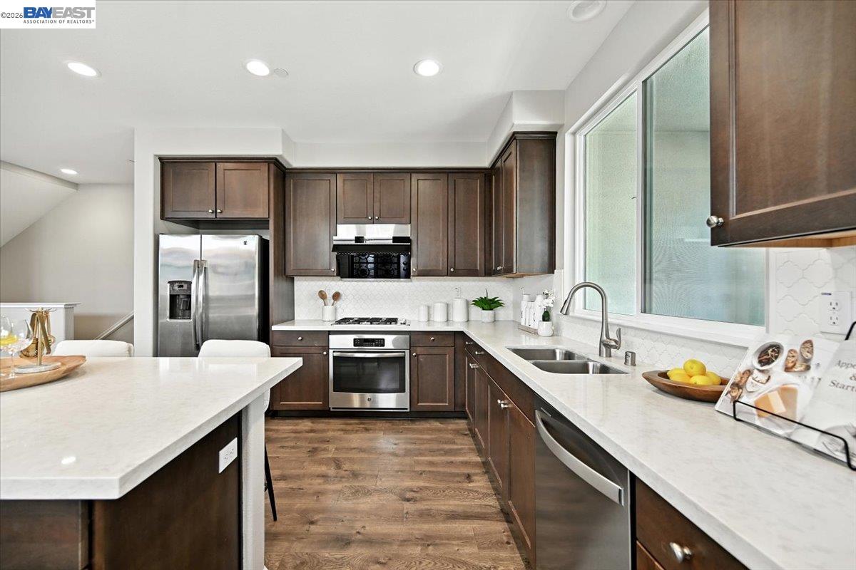 Photo #12: 41131317 Listing: Photo #12