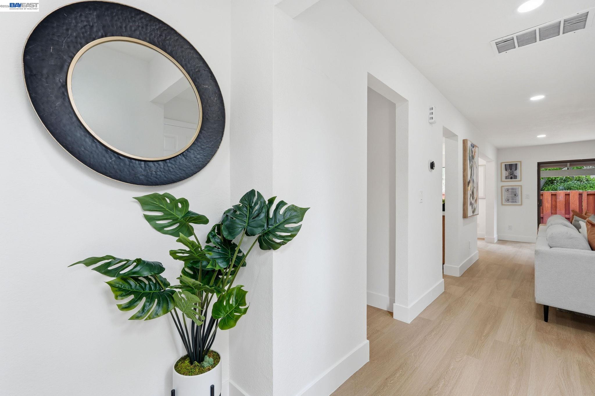 Photo #11: 41131318 Listing: Photo #11