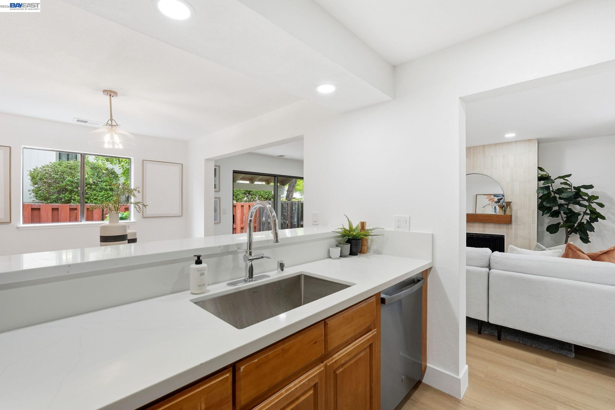 Photo #18: 41131318 Listing: Photo #18