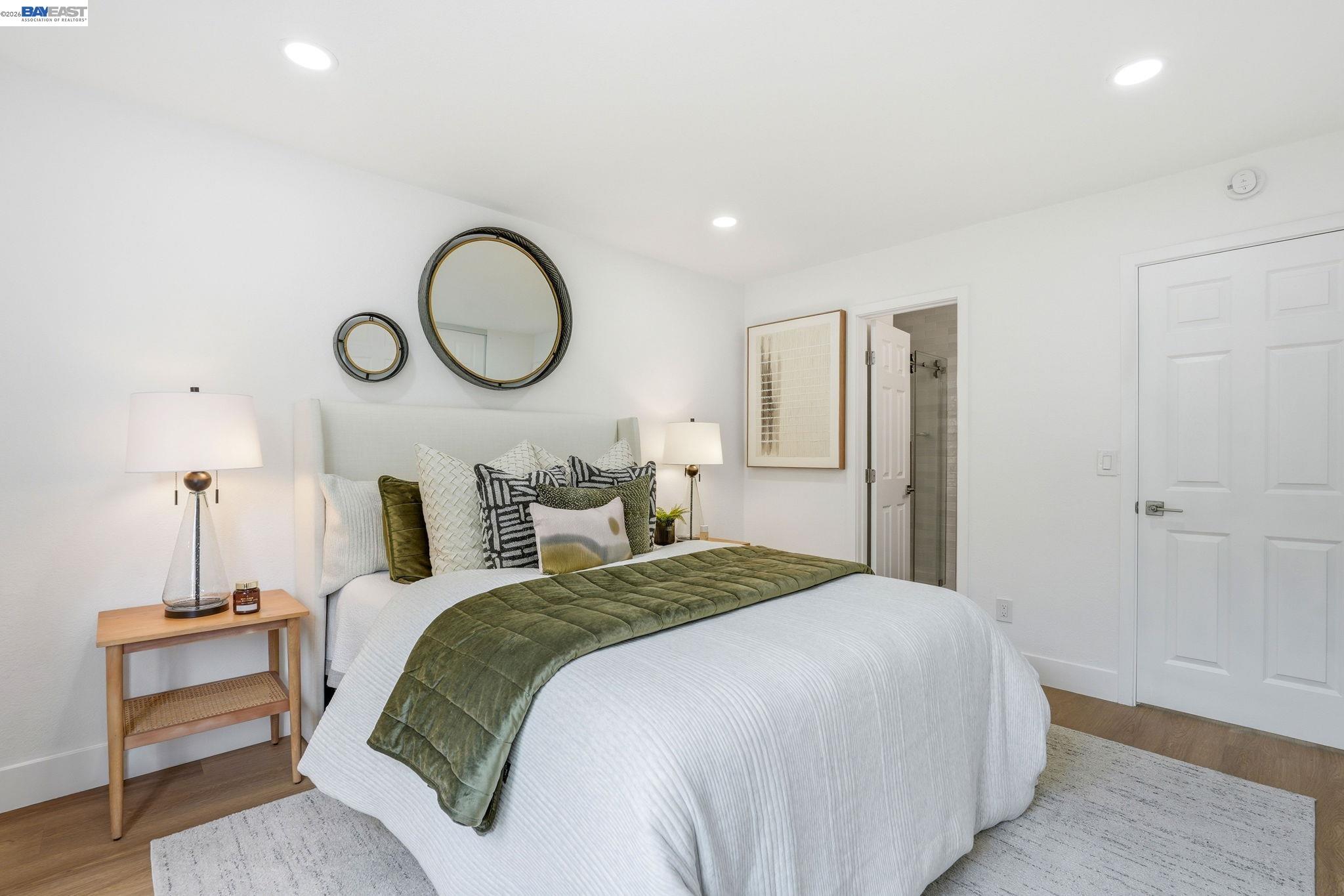 Photo #21: 41131318 Listing: Photo #21