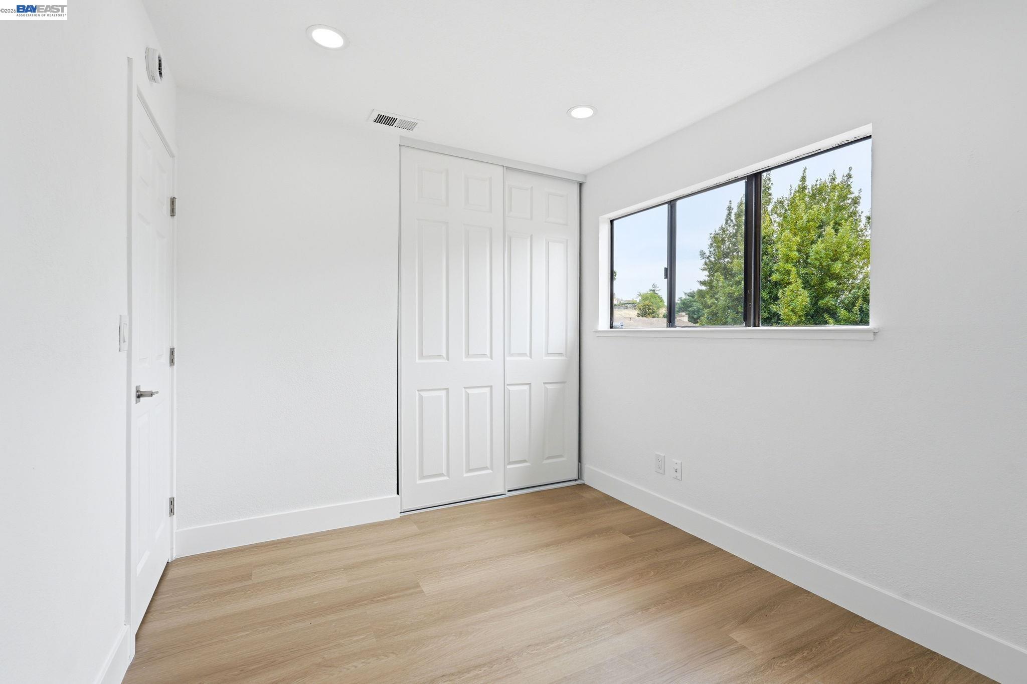 Photo #25: 41131318 Listing: Photo #25