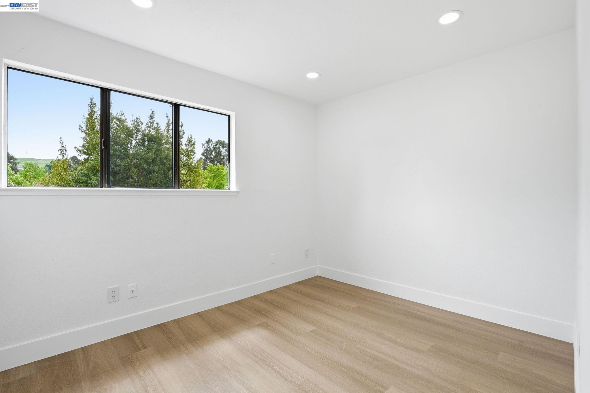 Photo #26: 41131318 Listing: Photo #26