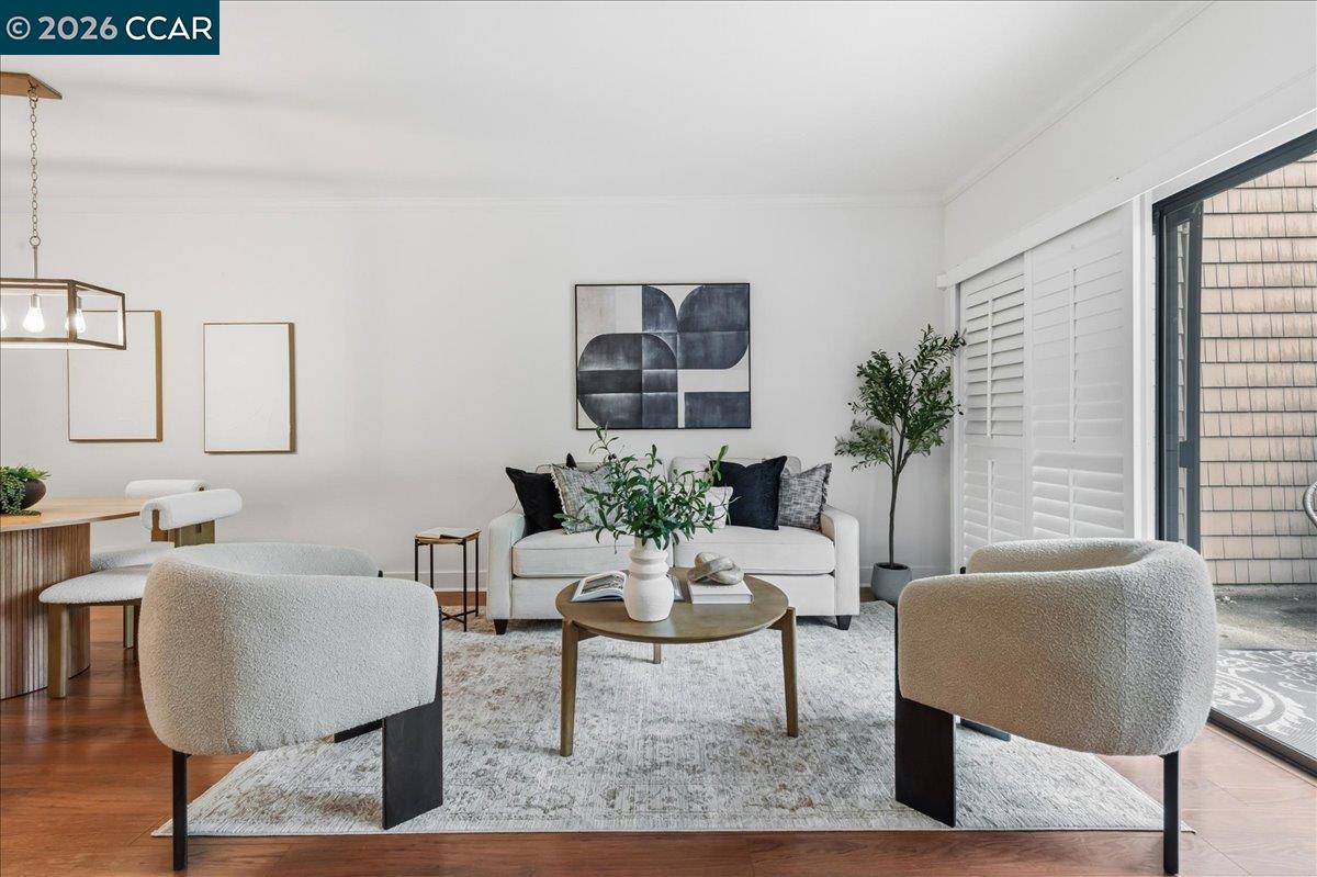 Detail Gallery Image 4 of 33 For 106 Copper Ridge Rd, San Ramon,  CA 94582 - 2 Beds | 2/1 Baths