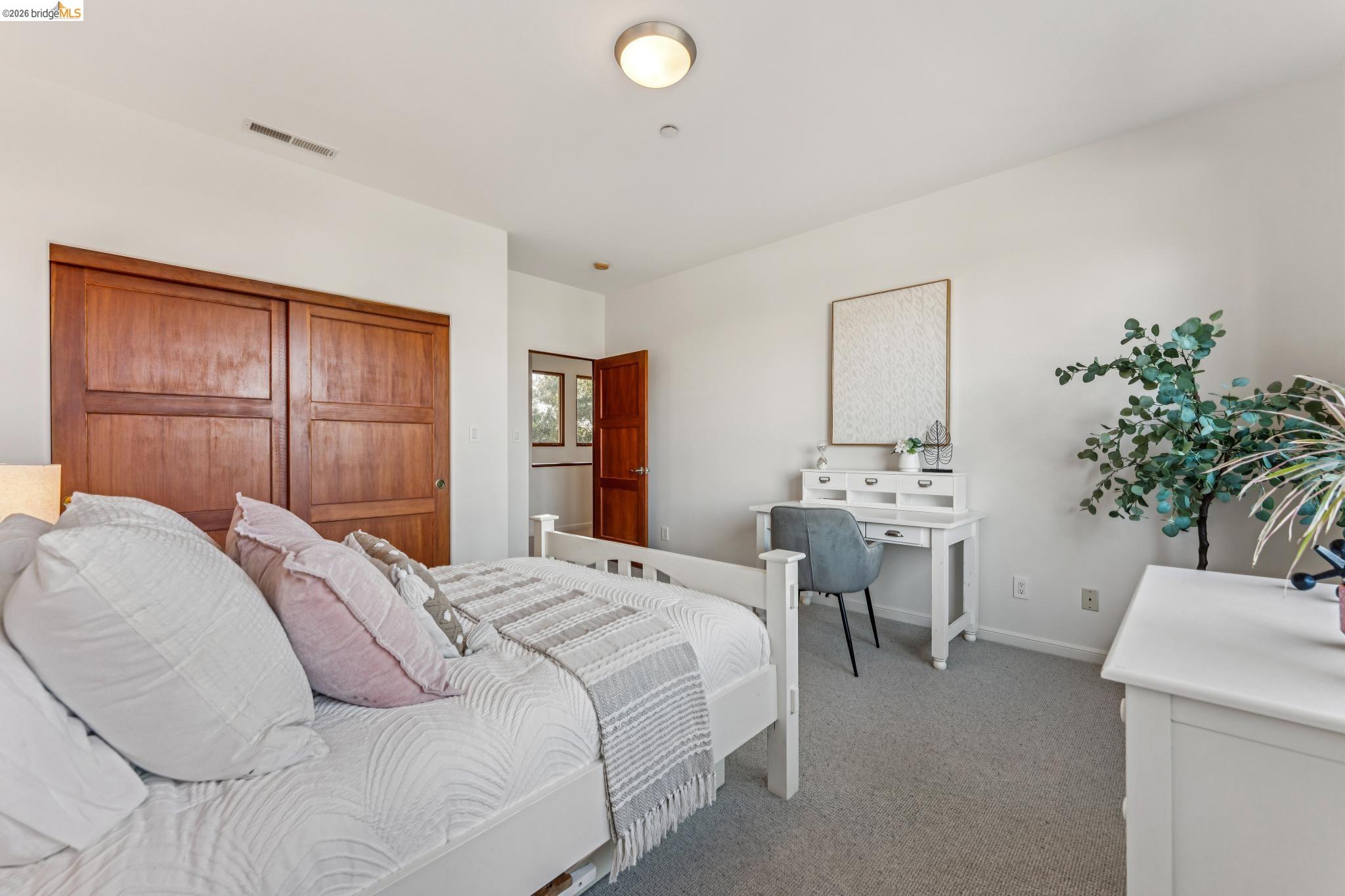 13454 Campus Dr, Oakland CA 94619 — photo 47
