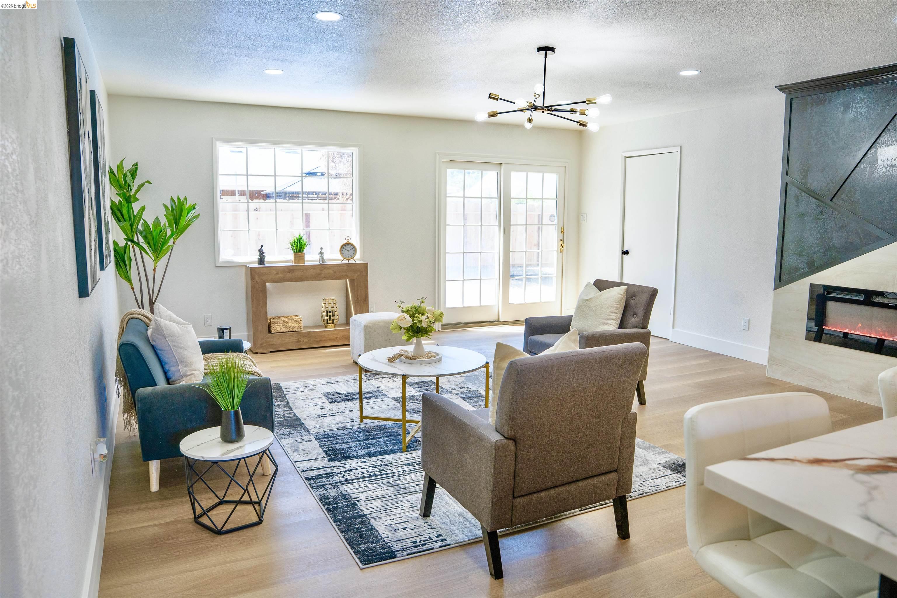 Detail Gallery Image 14 of 32 For 352 Terri Dr, Atwater,  CA 95301 - 3 Beds | 2/1 Baths