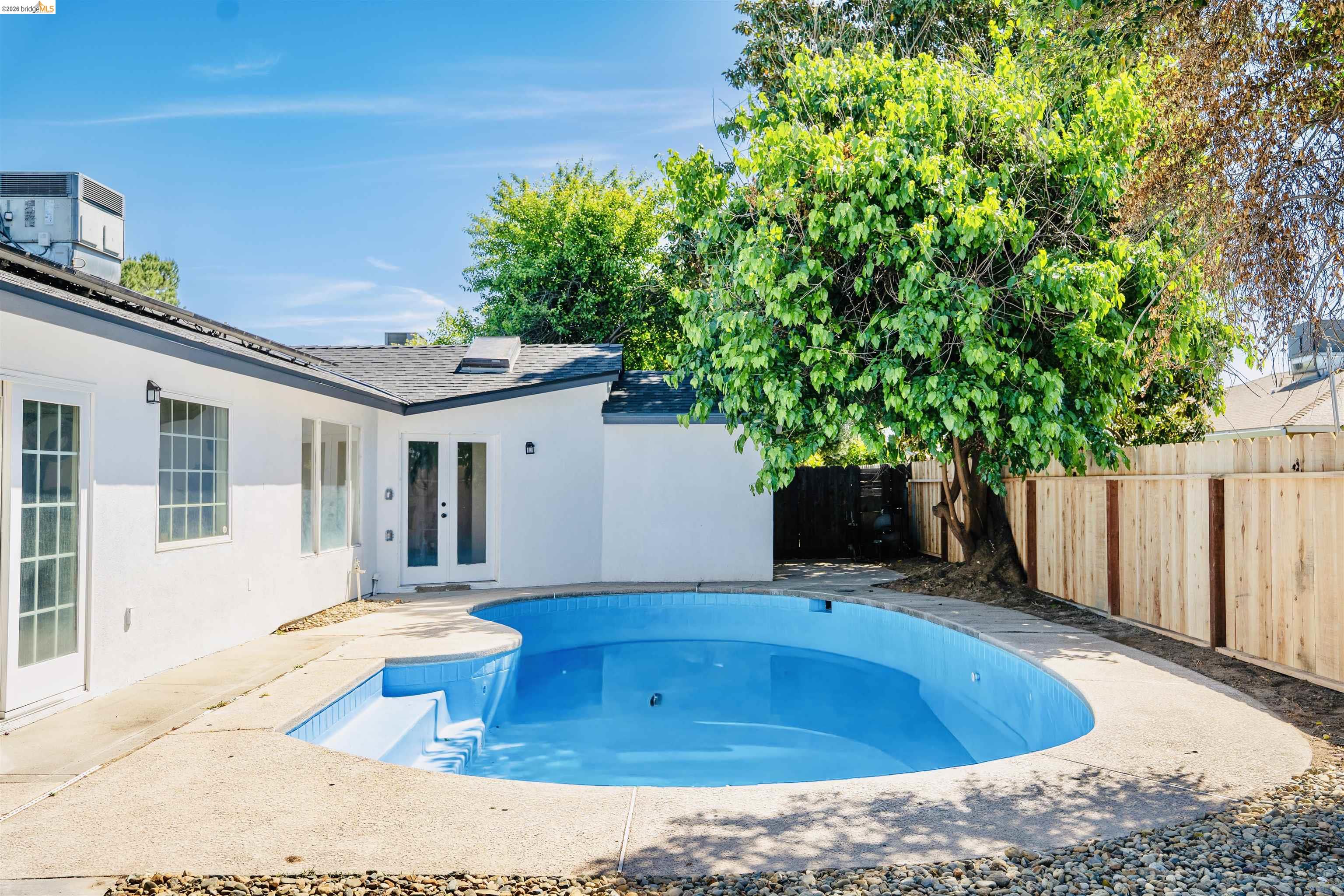 Detail Gallery Image 30 of 32 For 352 Terri Dr, Atwater,  CA 95301 - 3 Beds | 2/1 Baths