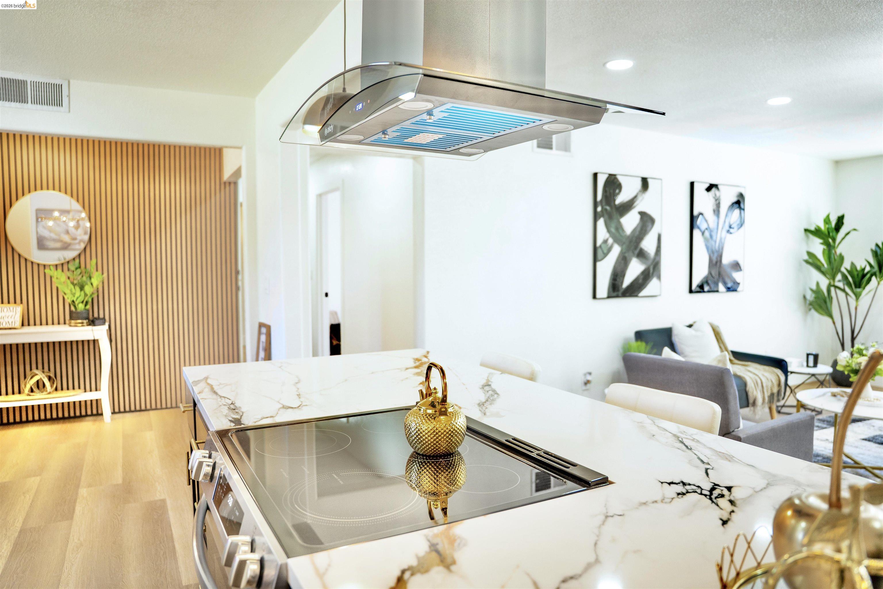 Detail Gallery Image 6 of 32 For 352 Terri Dr, Atwater,  CA 95301 - 3 Beds | 2/1 Baths