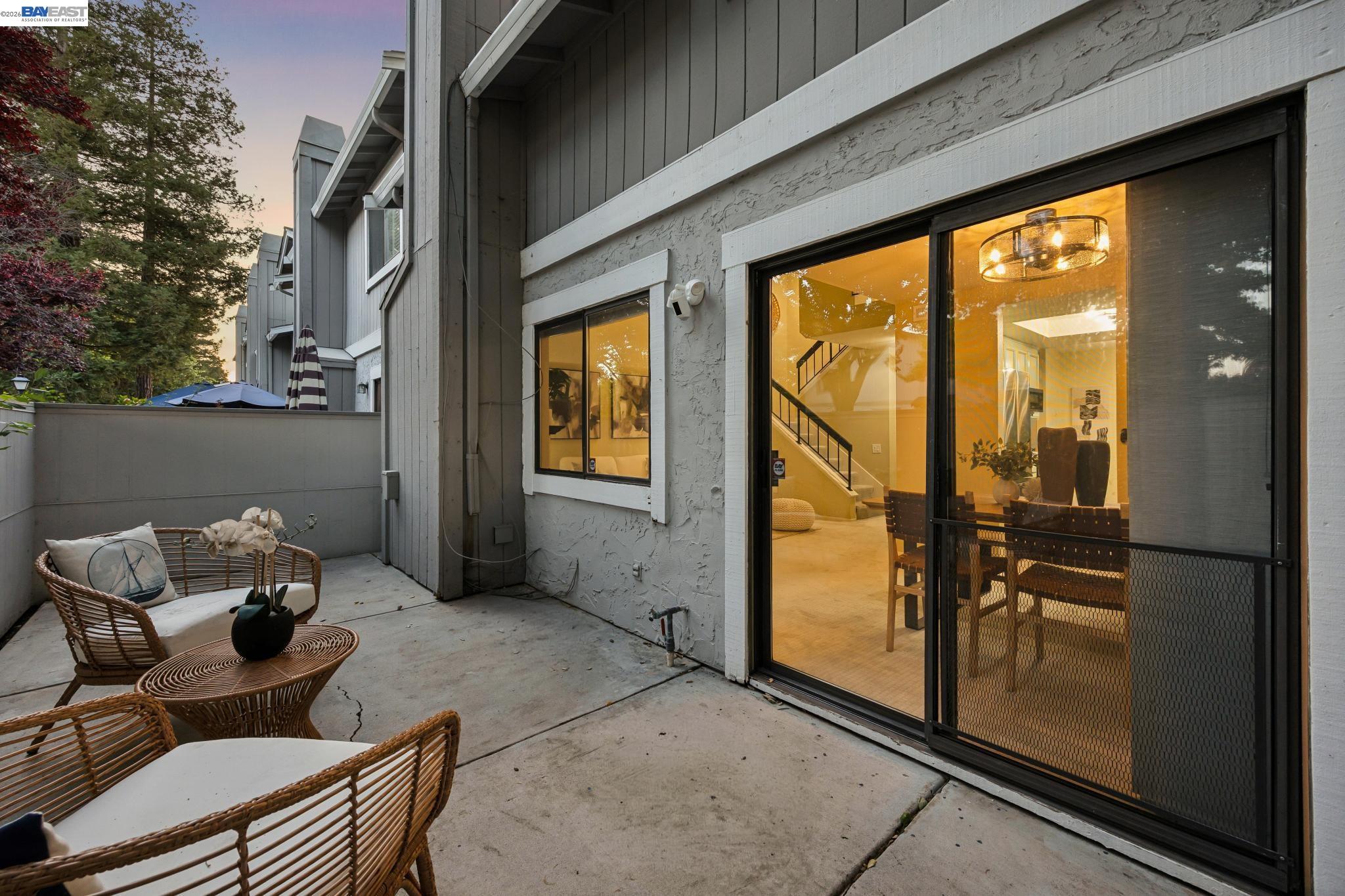 Detail Gallery Image 22 of 45 For 4926 Red Creek Dr, San Jose,  CA 95136 - 3 Beds | 2/1 Baths