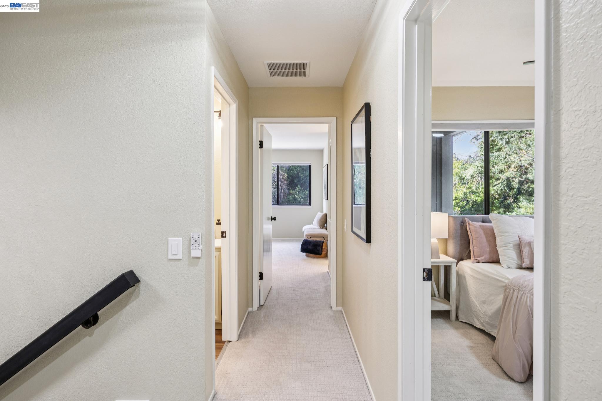Detail Gallery Image 25 of 45 For 4926 Red Creek Dr, San Jose,  CA 95136 - 3 Beds | 2/1 Baths