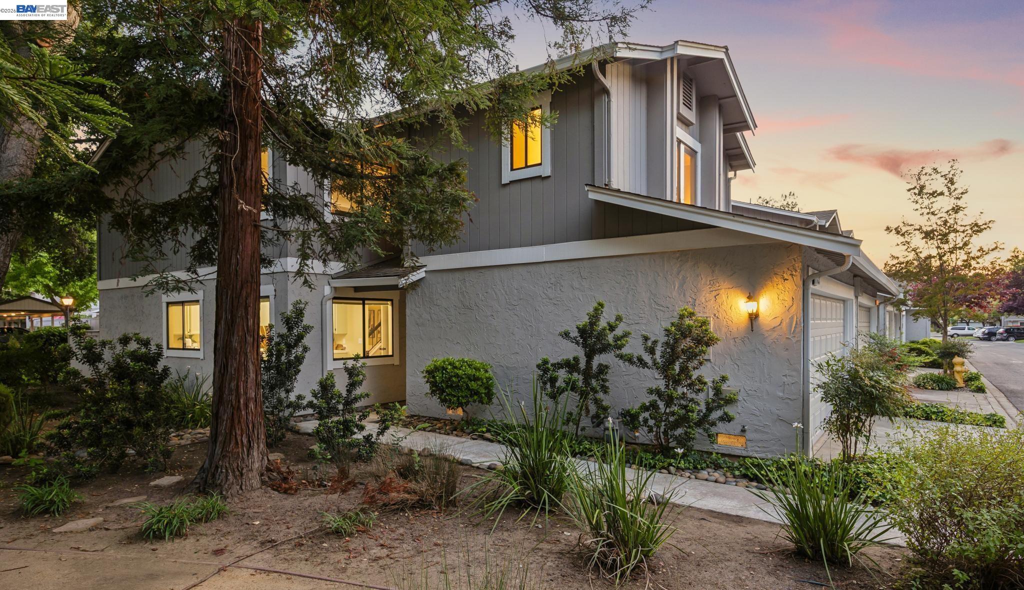 Detail Gallery Image 37 of 45 For 4926 Red Creek Dr, San Jose,  CA 95136 - 3 Beds | 2/1 Baths