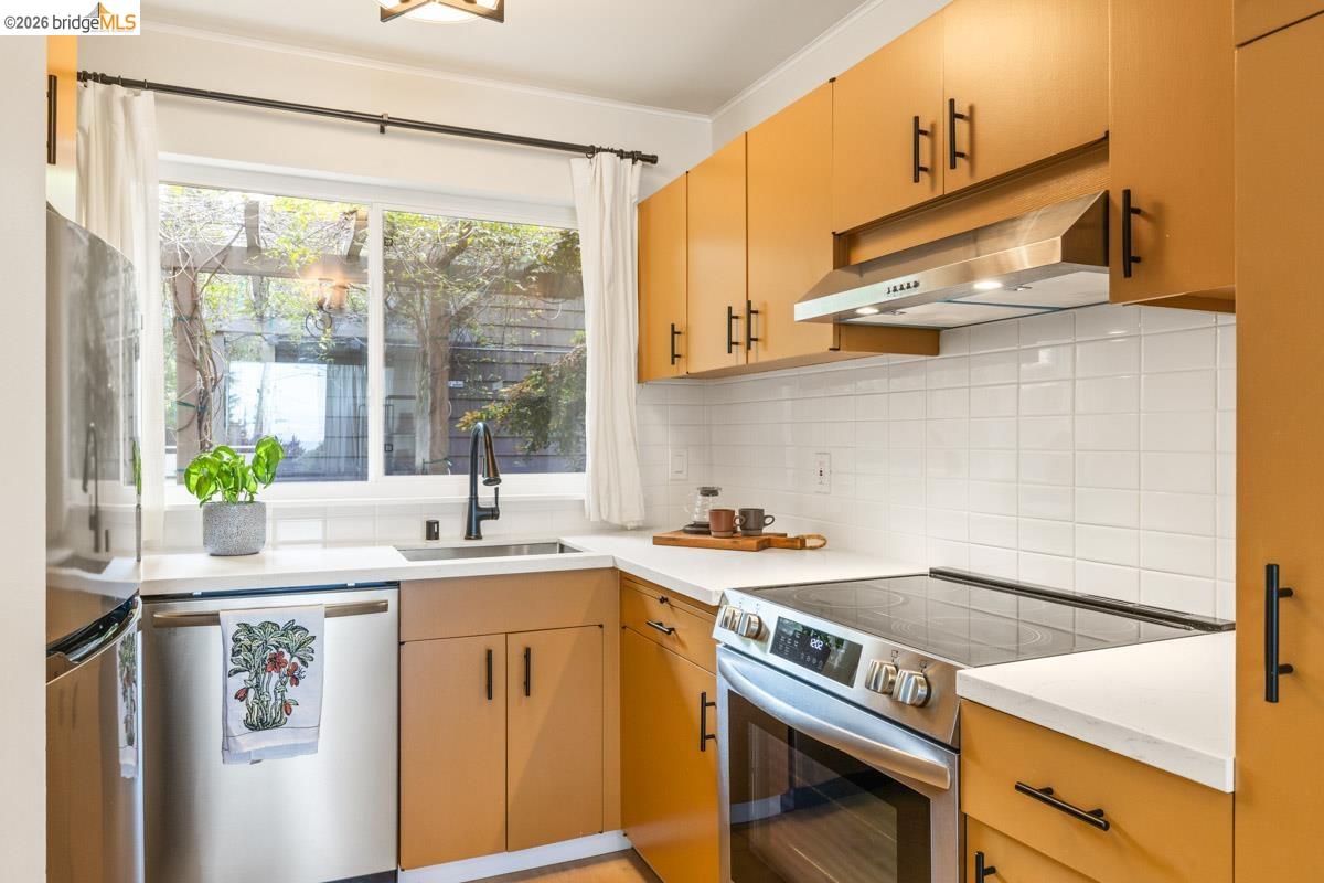 Photo #9: 41131329 Listing: Photo #9