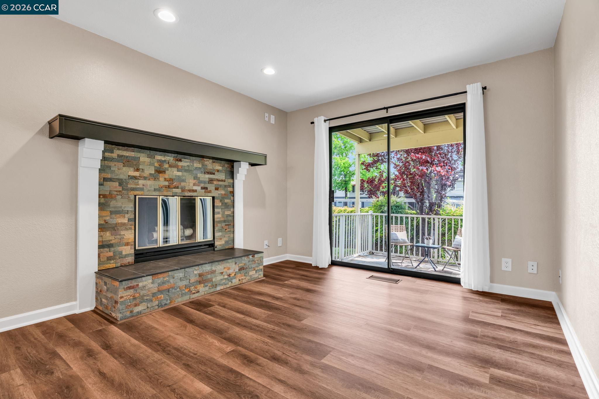 Photo #7: 41131332 Listing: Photo #7