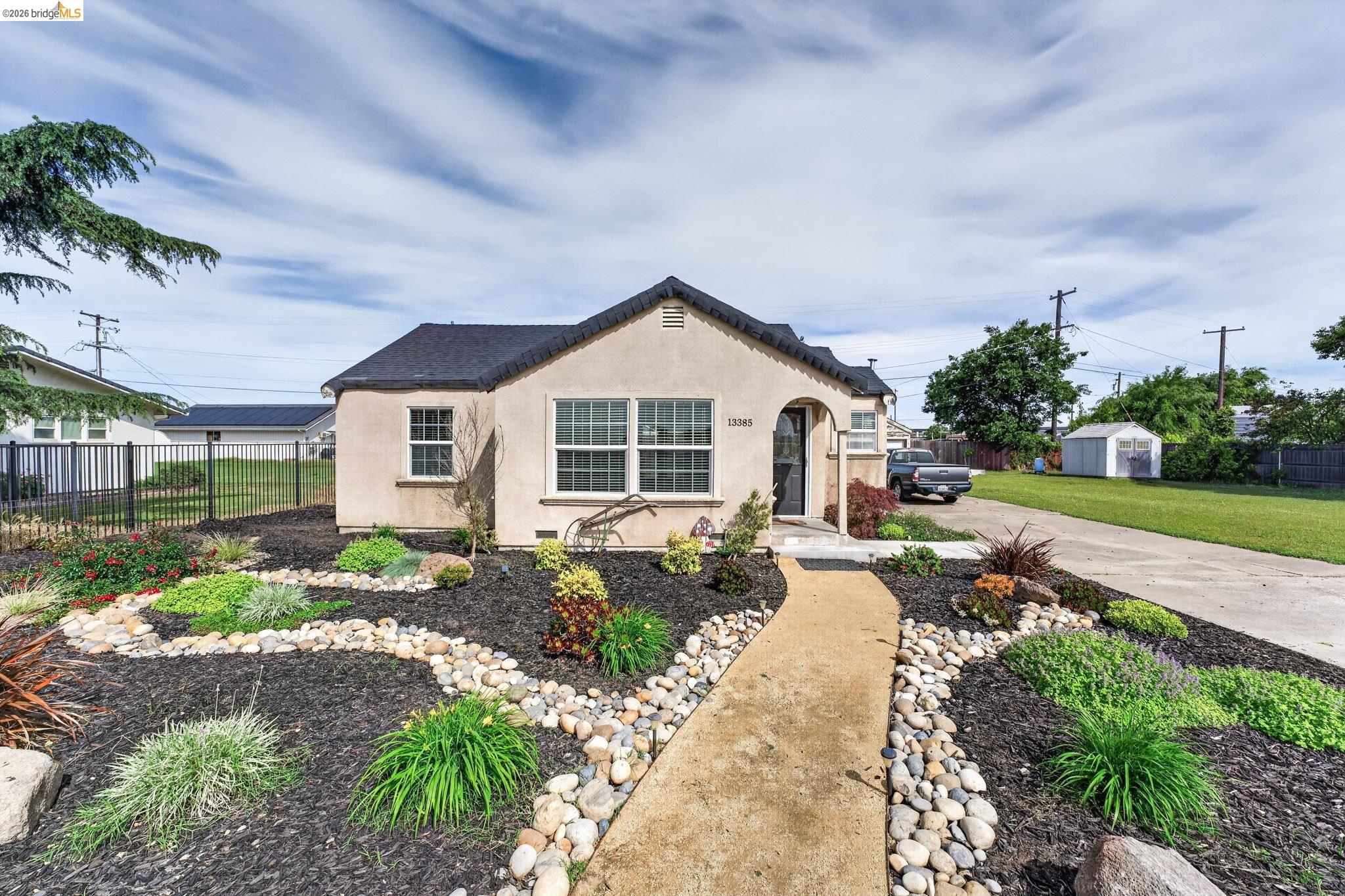 Detail Gallery Image 1 of 18 For 13385 N Extension Ct, Lodi,  CA 95242 - 2 Beds | 1 Baths