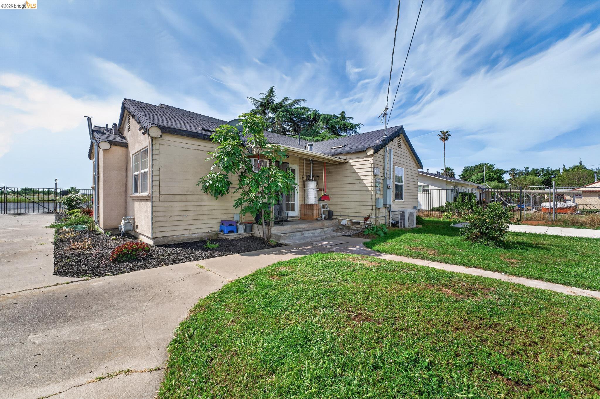 Detail Gallery Image 13 of 18 For 13385 N Extension Ct, Lodi,  CA 95242 - 2 Beds | 1 Baths