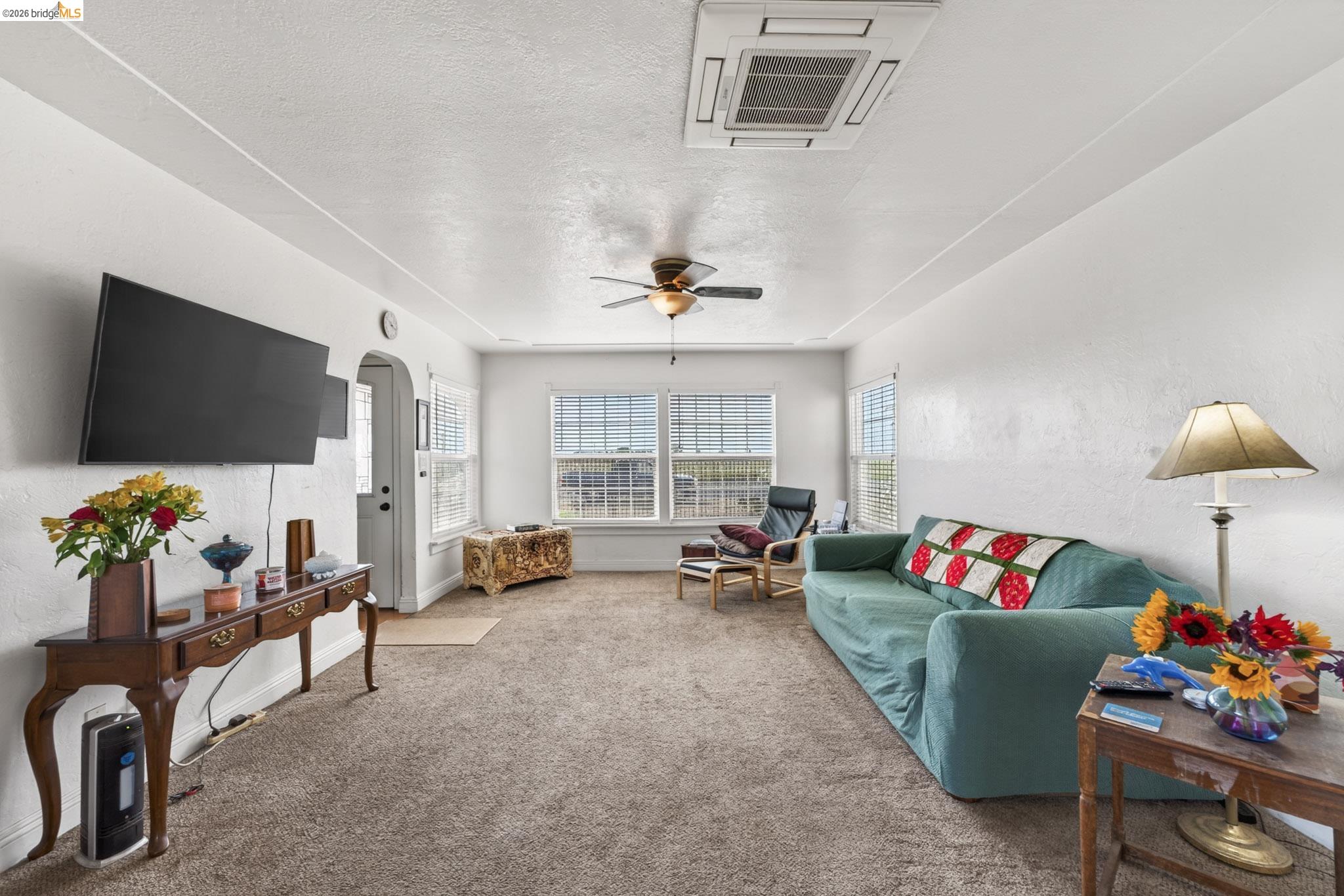 Detail Gallery Image 3 of 18 For 13385 N Extension Ct, Lodi,  CA 95242 - 2 Beds | 1 Baths