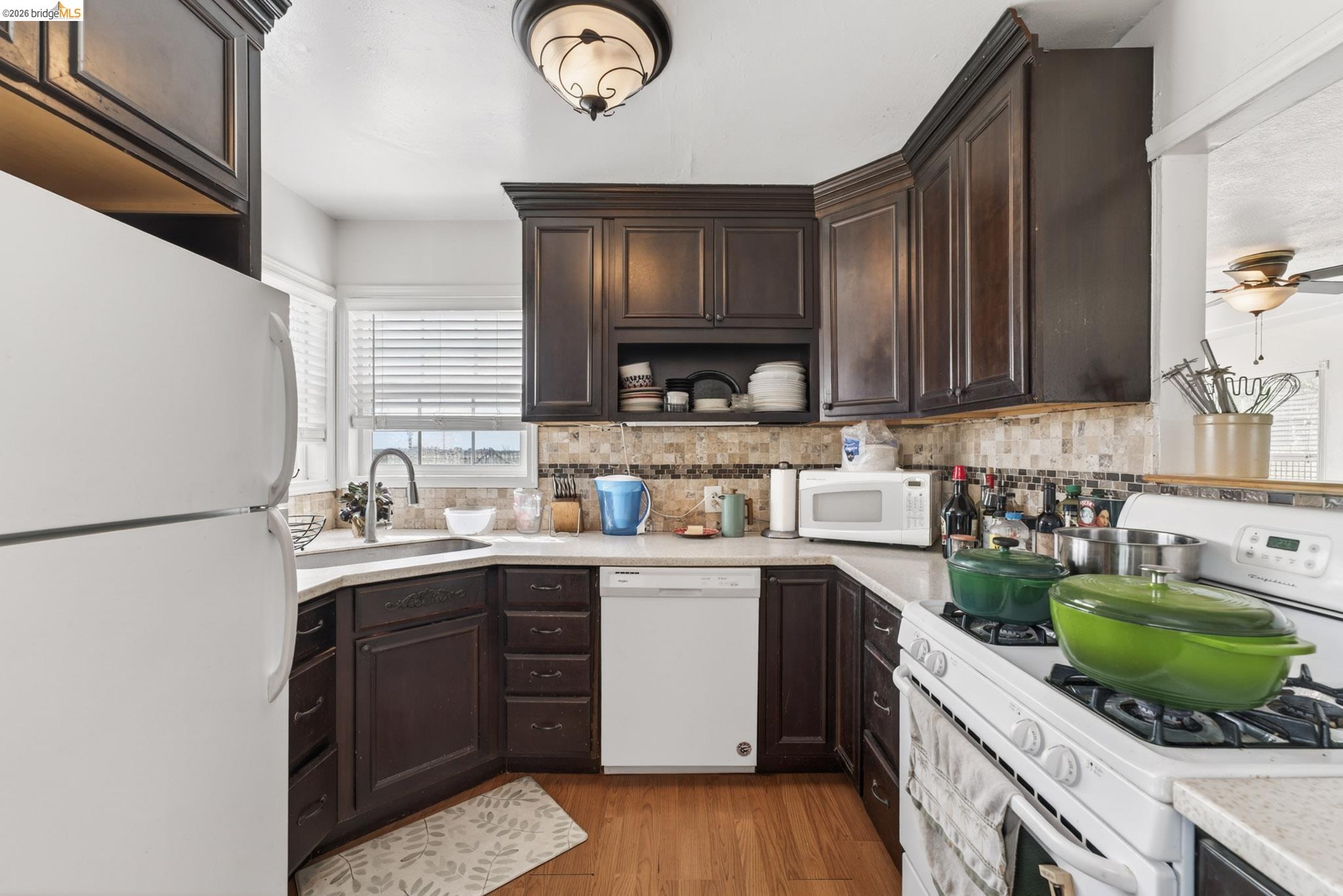 Detail Gallery Image 6 of 18 For 13385 N Extension Ct, Lodi,  CA 95242 - 2 Beds | 1 Baths