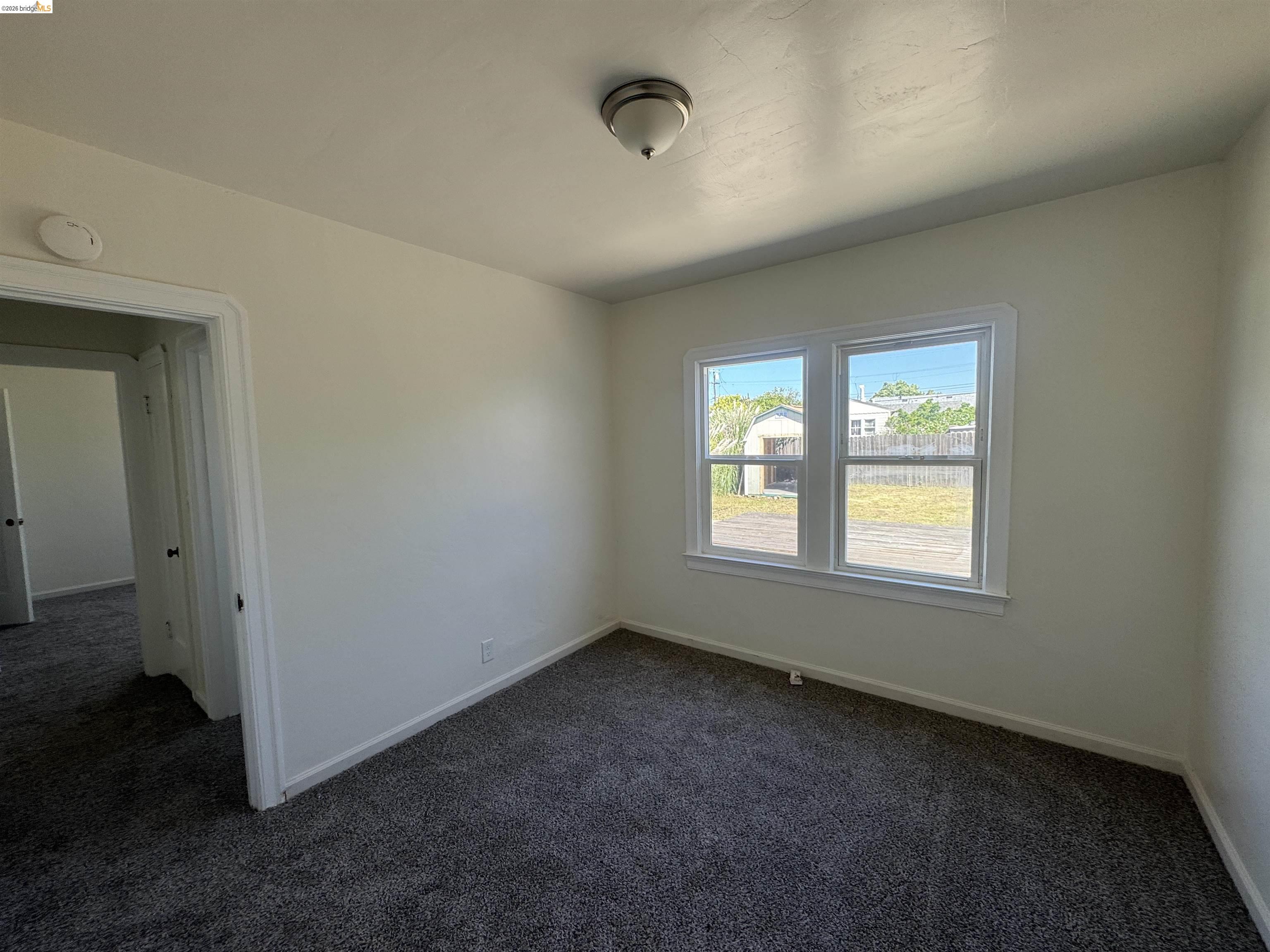 Detail Gallery Image 12 of 21 For 220 13th St, Vallejo,  CA 94590 - 2 Beds | 1 Baths