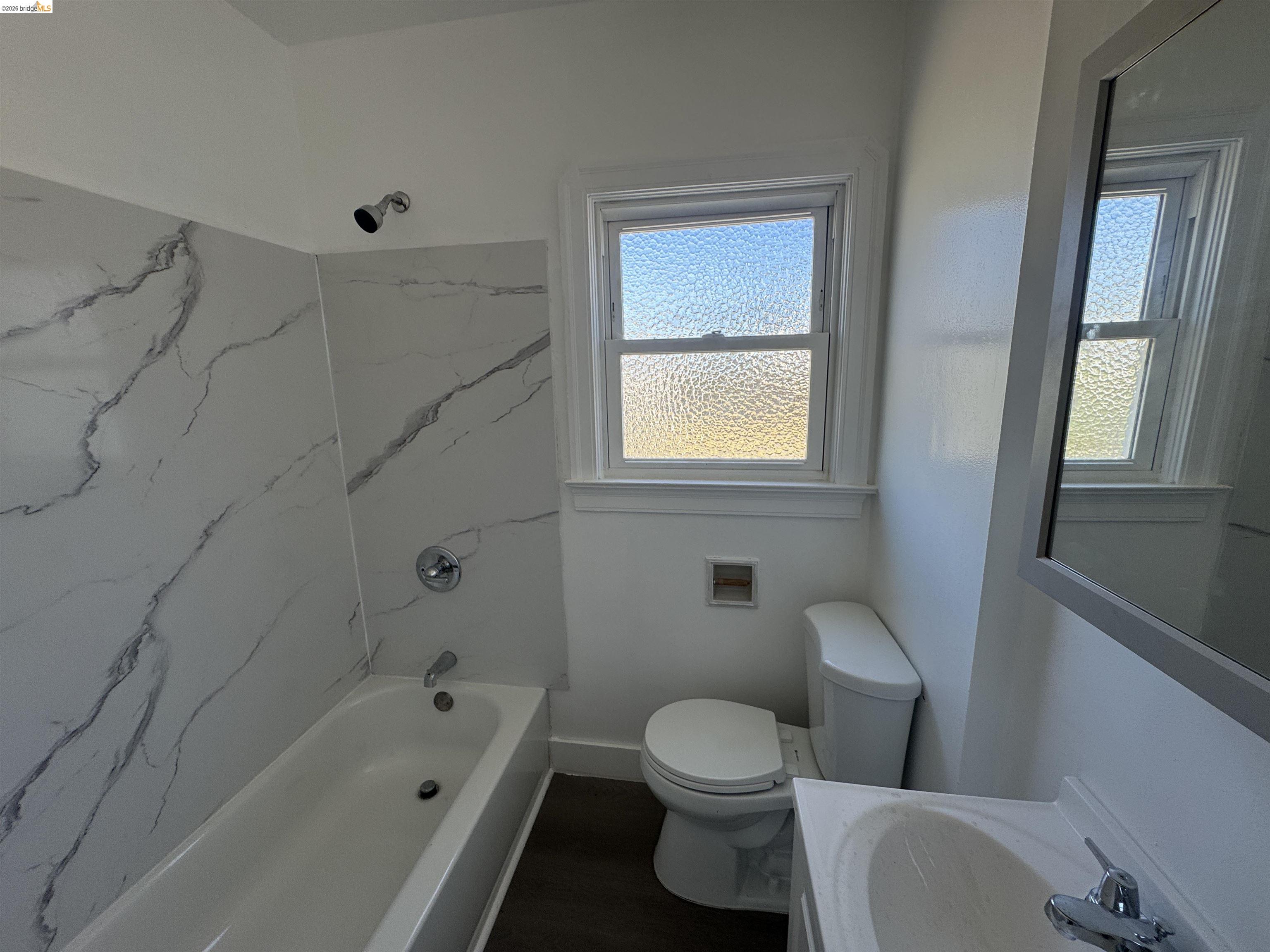 Detail Gallery Image 13 of 21 For 220 13th St, Vallejo,  CA 94590 - 2 Beds | 1 Baths