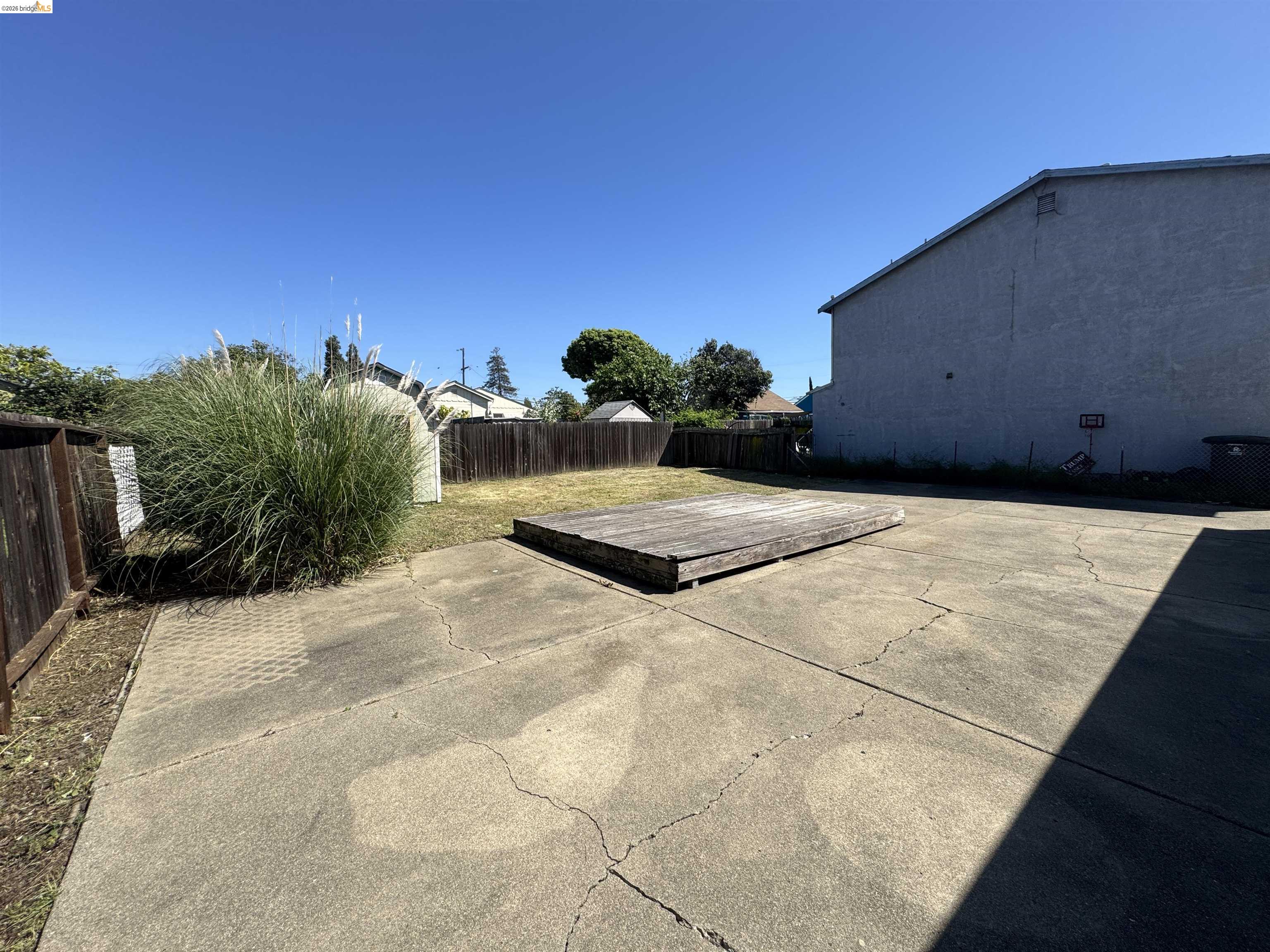 Detail Gallery Image 20 of 21 For 220 13th St, Vallejo,  CA 94590 - 2 Beds | 1 Baths