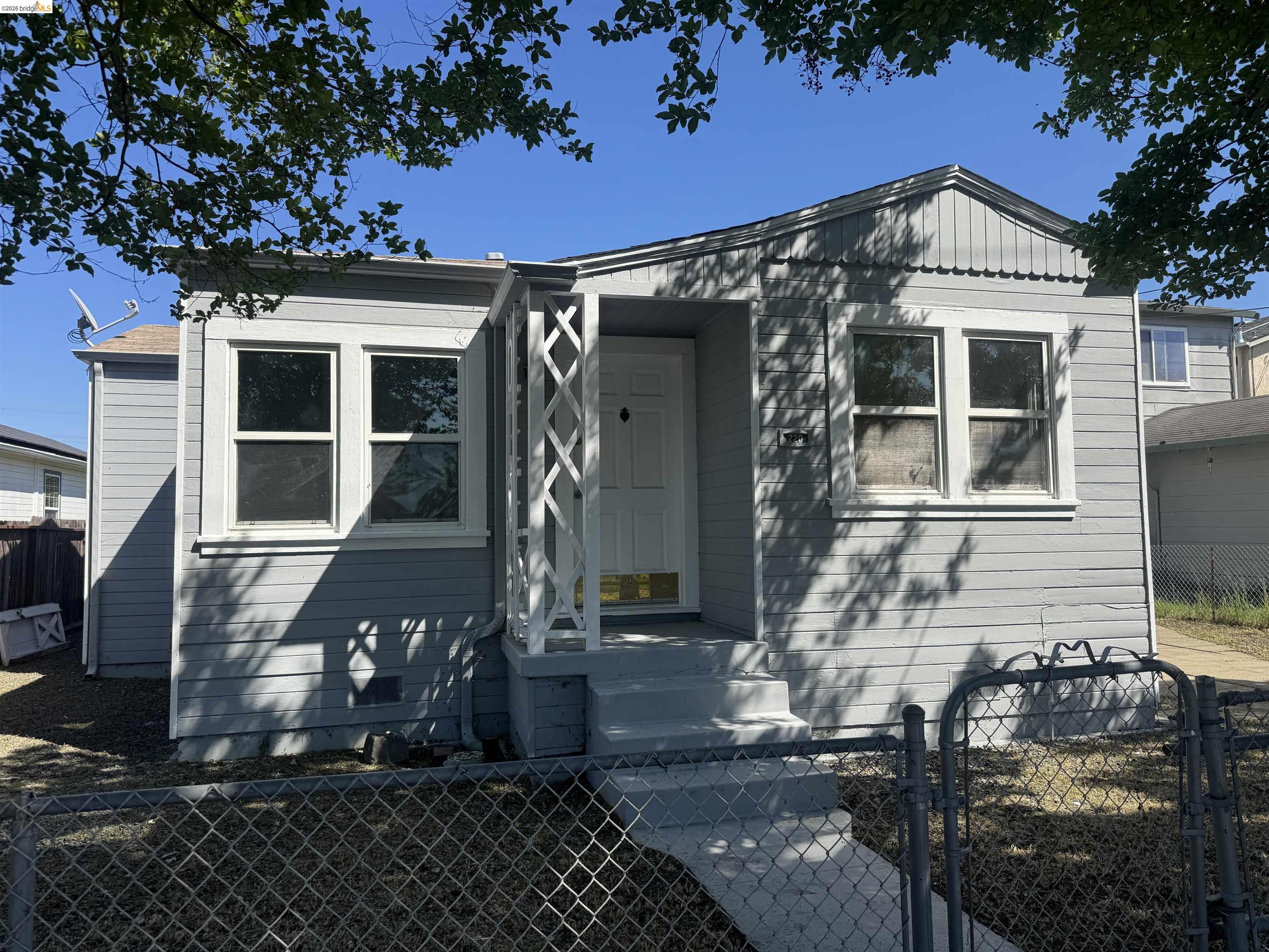 Detail Gallery Image 7 of 21 For 220 13th St, Vallejo,  CA 94590 - 2 Beds | 1 Baths