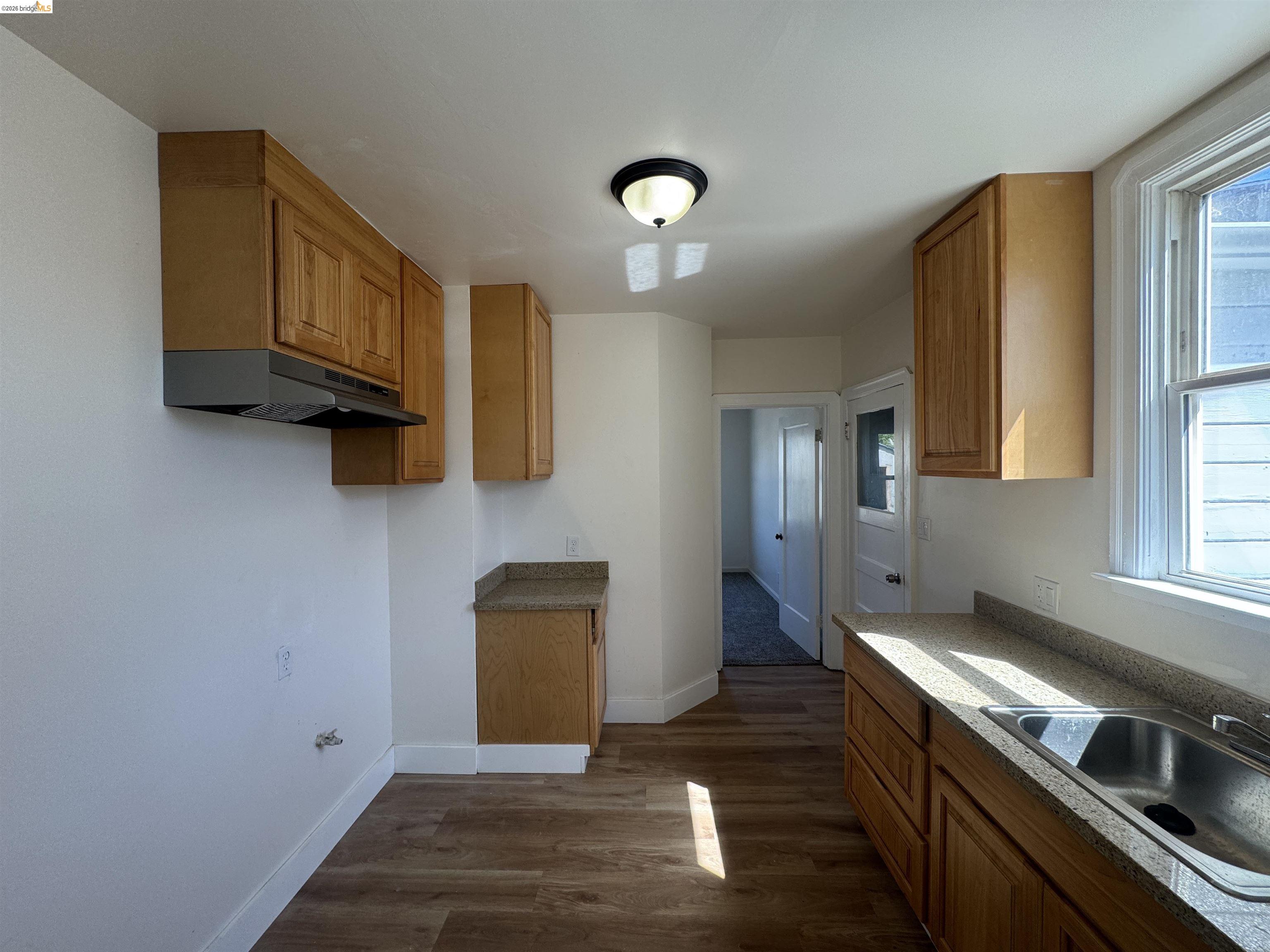 Detail Gallery Image 10 of 21 For 220 13th St, Vallejo,  CA 94590 - 2 Beds | 1 Baths