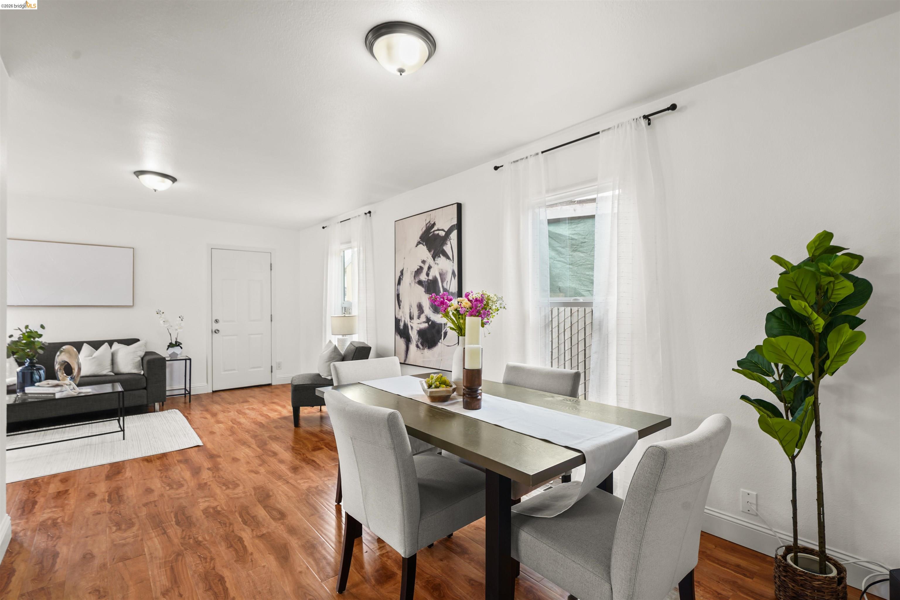 Detail Gallery Image 11 of 39 For 2339 Mcbryde Ave, Richmond,  CA 94804 - 2 Beds | 1 Baths