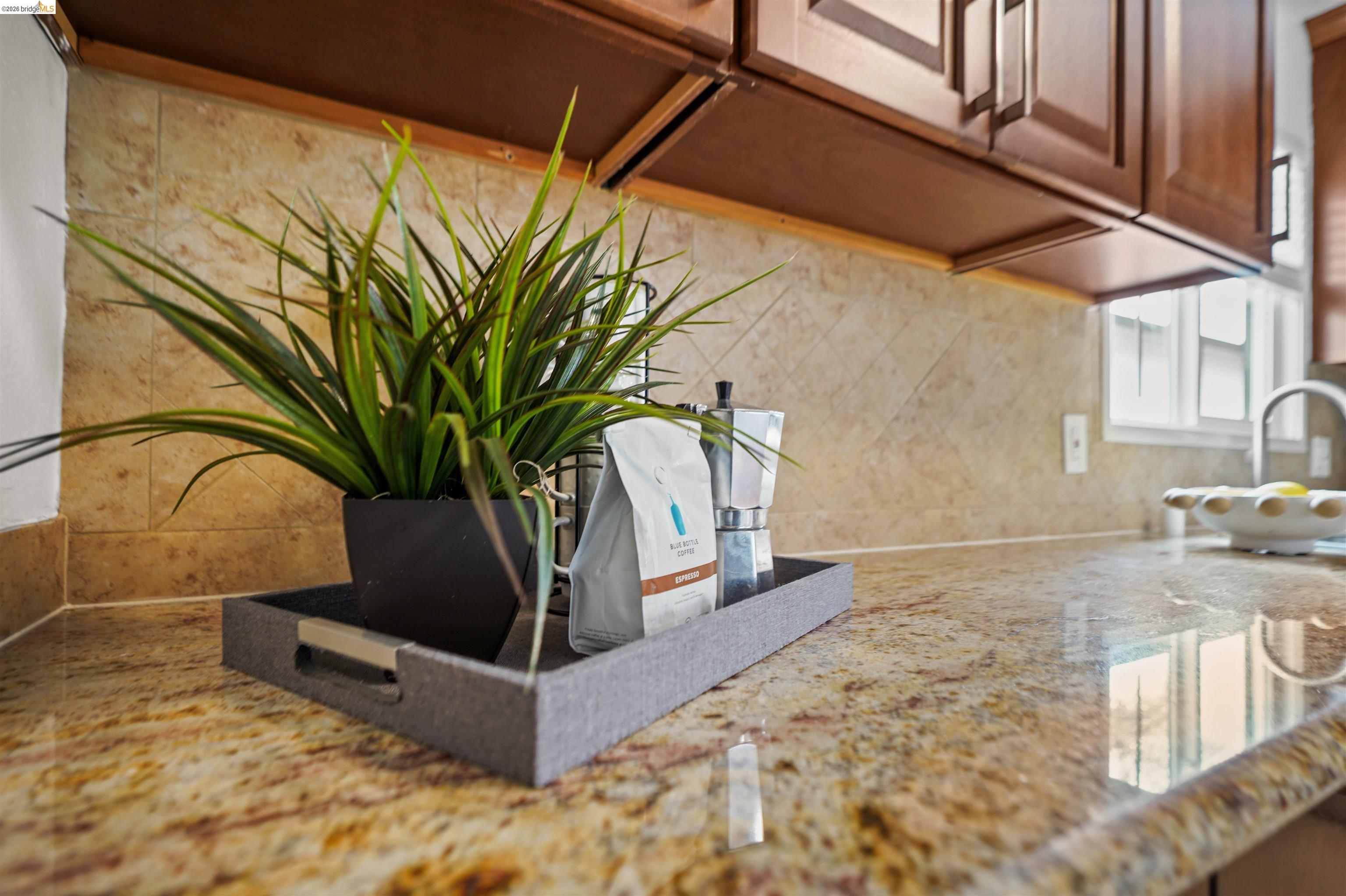 Detail Gallery Image 17 of 39 For 2339 Mcbryde Ave, Richmond,  CA 94804 - 2 Beds | 1 Baths