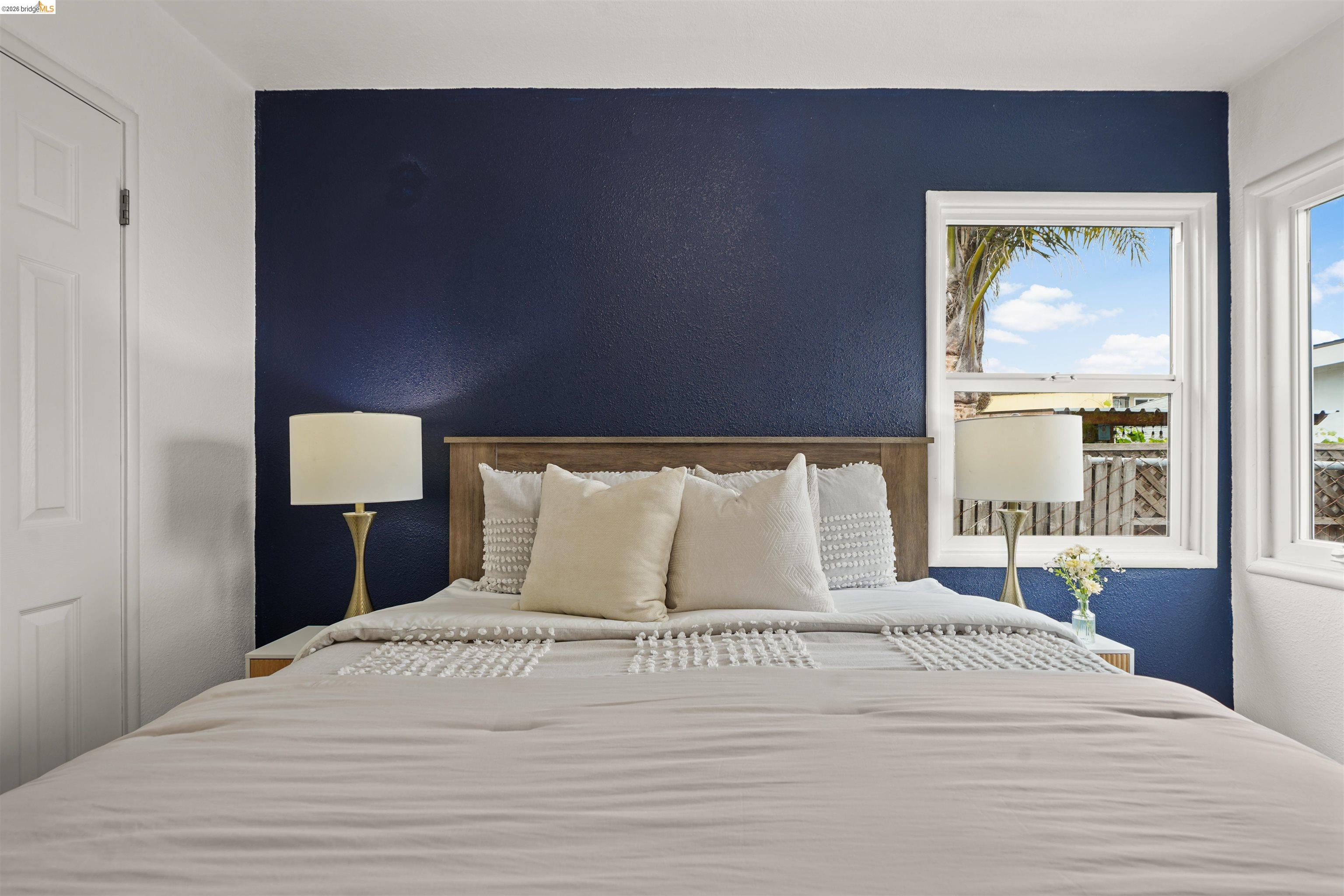 Detail Gallery Image 20 of 39 For 2339 Mcbryde Ave, Richmond,  CA 94804 - 2 Beds | 1 Baths