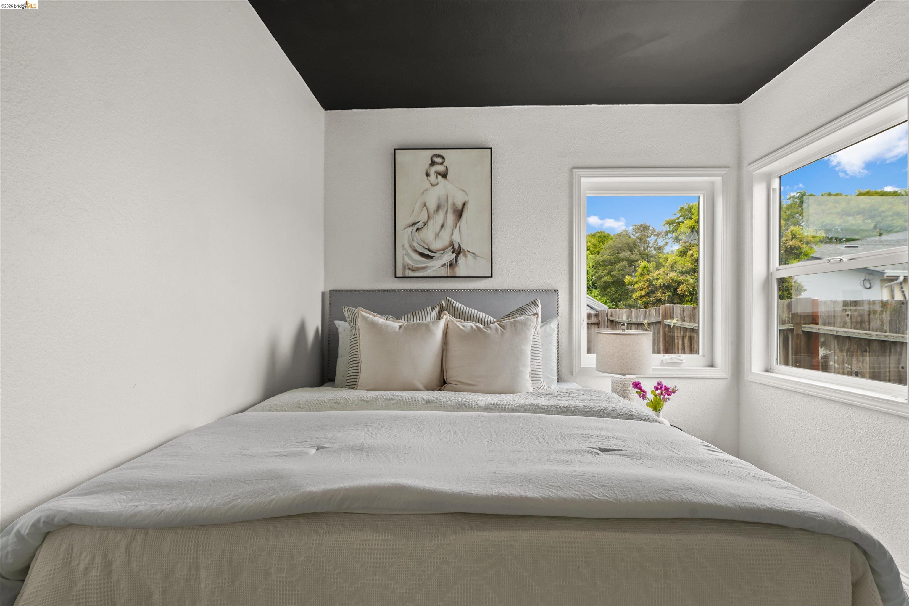 Detail Gallery Image 26 of 39 For 2339 Mcbryde Ave, Richmond,  CA 94804 - 2 Beds | 1 Baths