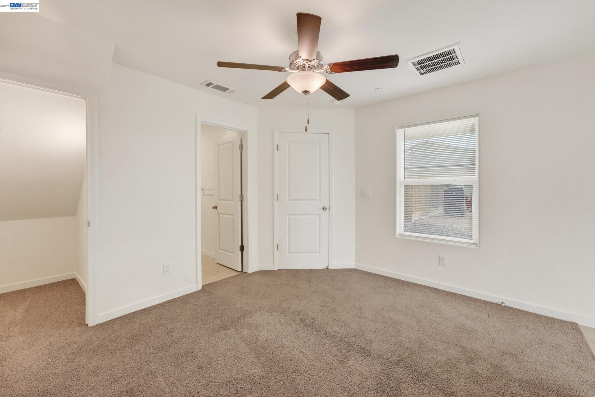 Detail Gallery Image 14 of 63 For 2280 Craig Ct, Los Banos,  CA 93635 - 5 Beds | 3/1 Baths