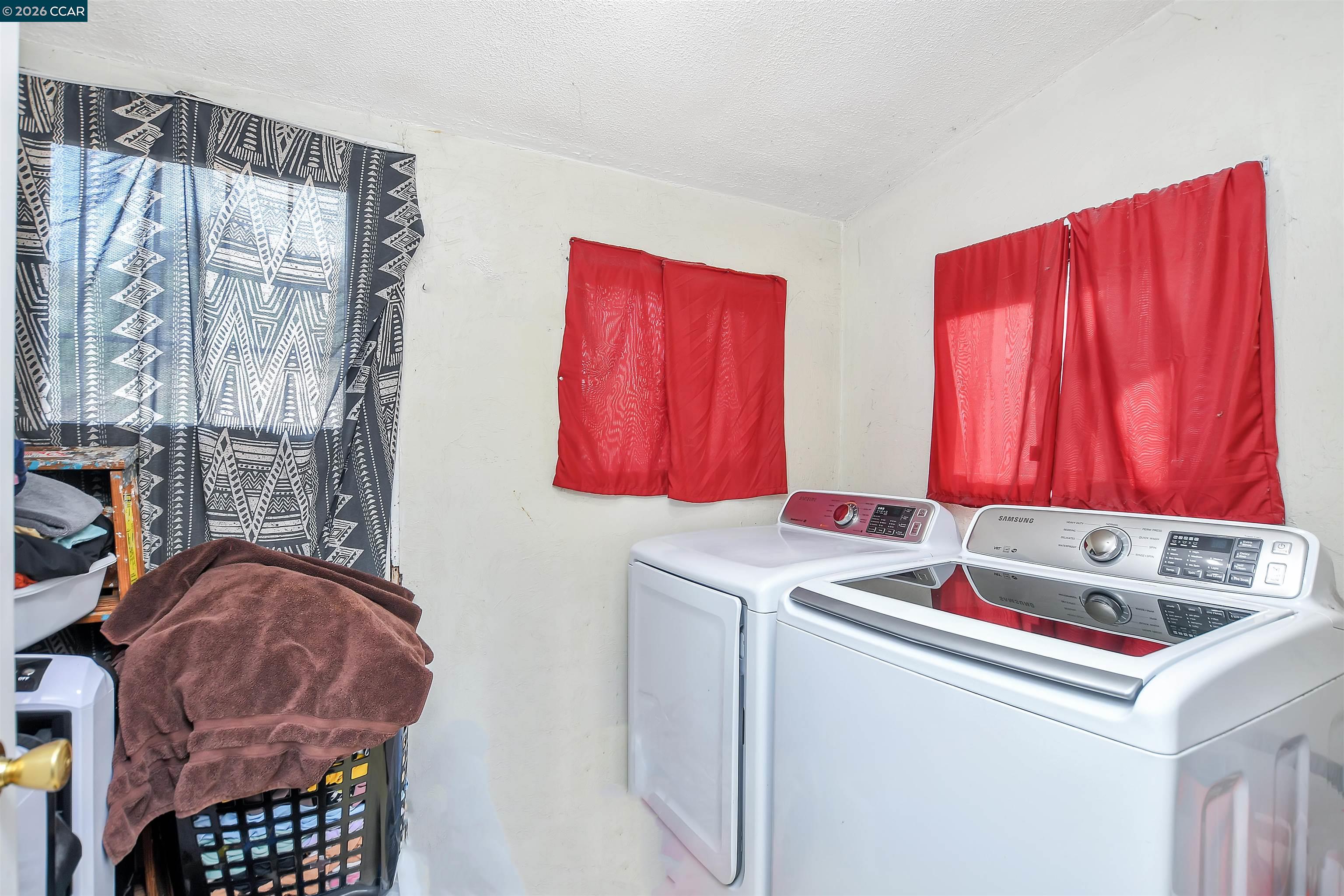 Detail Gallery Image 6 of 13 For 117 Jordan St, Vallejo,  CA 94591 - 3 Beds | 1 Baths