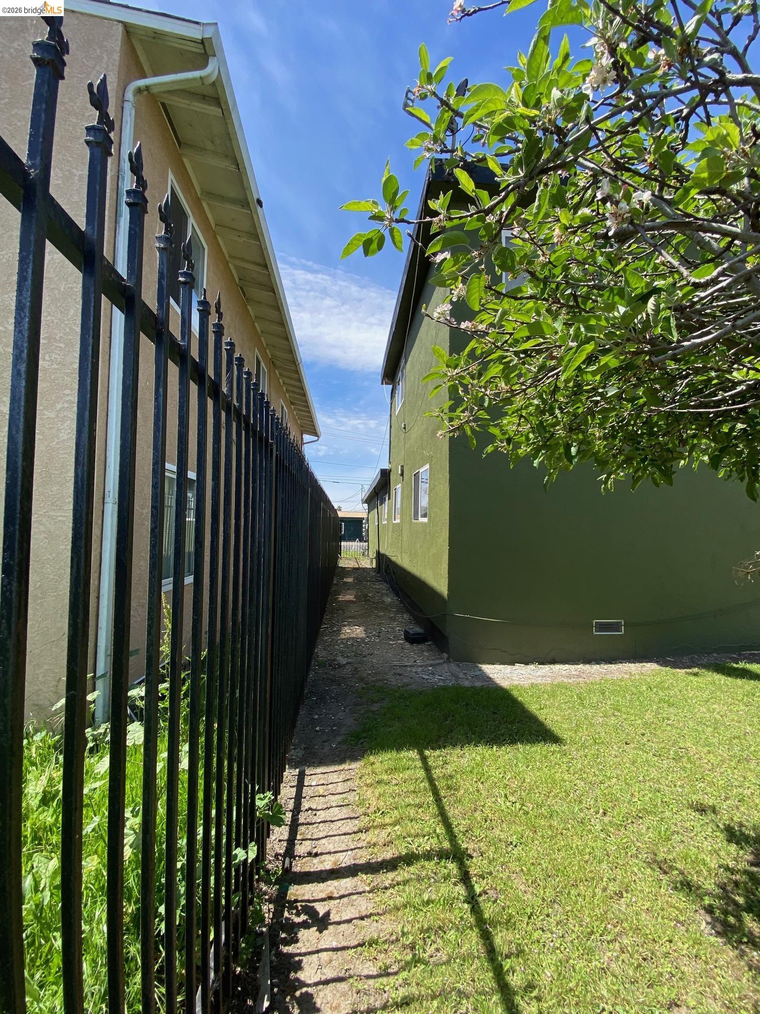 Detail Gallery Image 16 of 18 For 30-34 1st St, Richmond,  CA 94801 - – Beds | – Baths