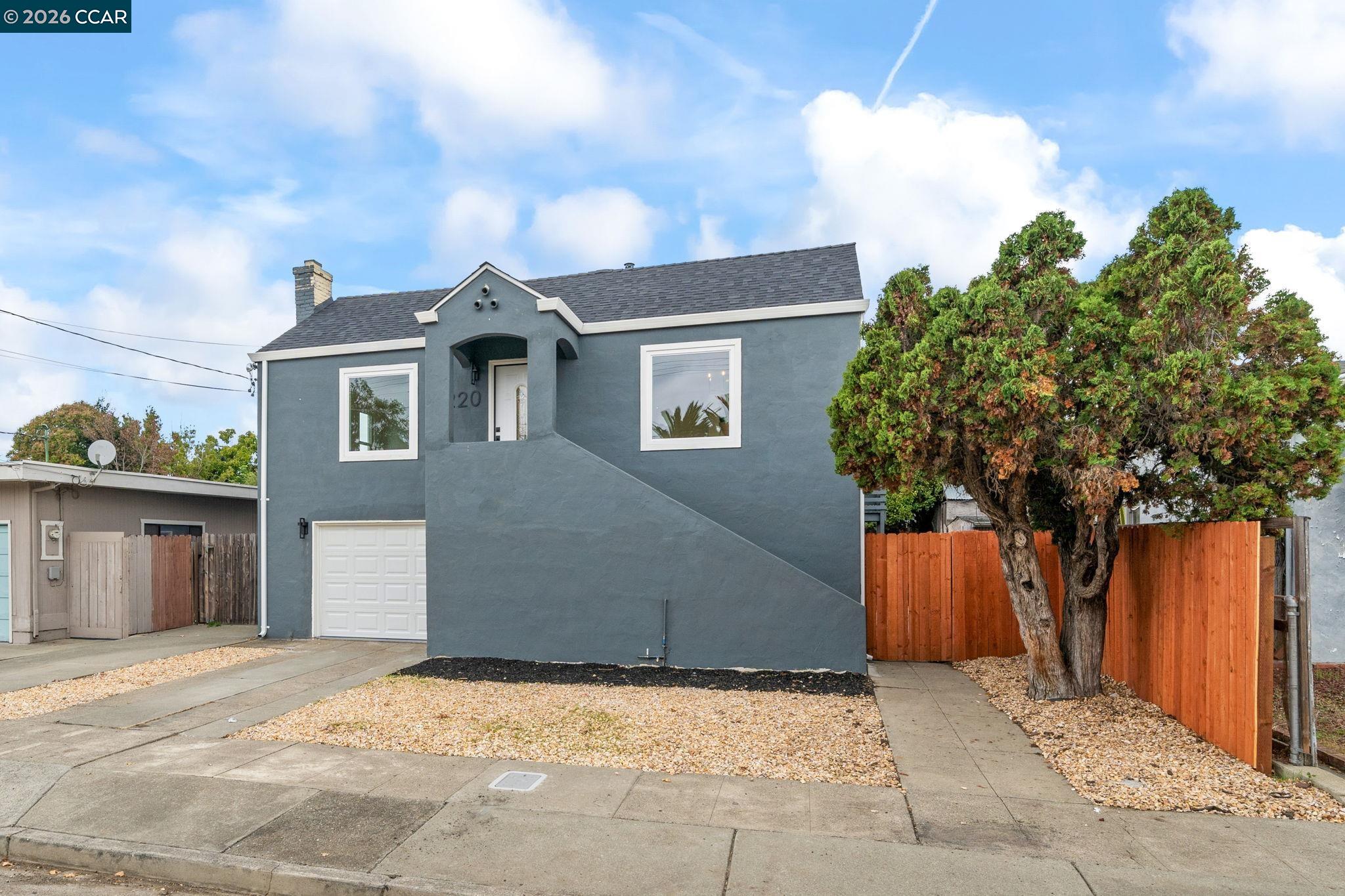 Detail Gallery Image 2 of 54 For 220 Cassady St, Vallejo,  CA 94590 - 3 Beds | 2 Baths