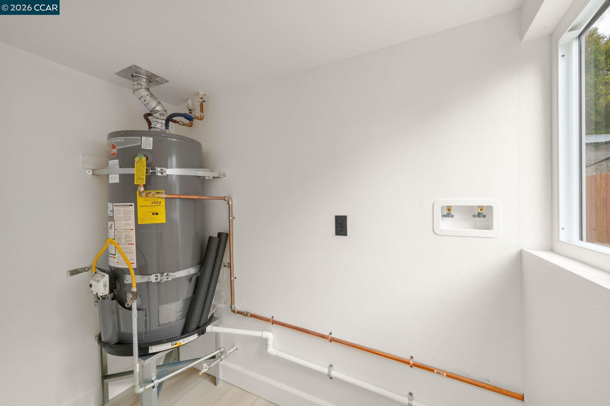 Detail Gallery Image 13 of 54 For 220 Cassady St, Vallejo,  CA 94590 - 3 Beds | 2 Baths