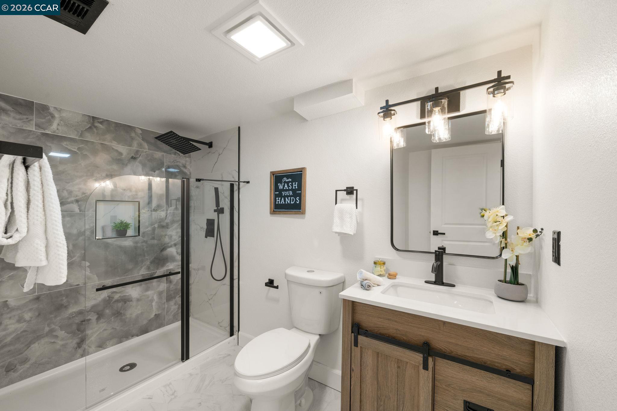 Detail Gallery Image 29 of 54 For 220 Cassady St, Vallejo,  CA 94590 - 3 Beds | 2 Baths