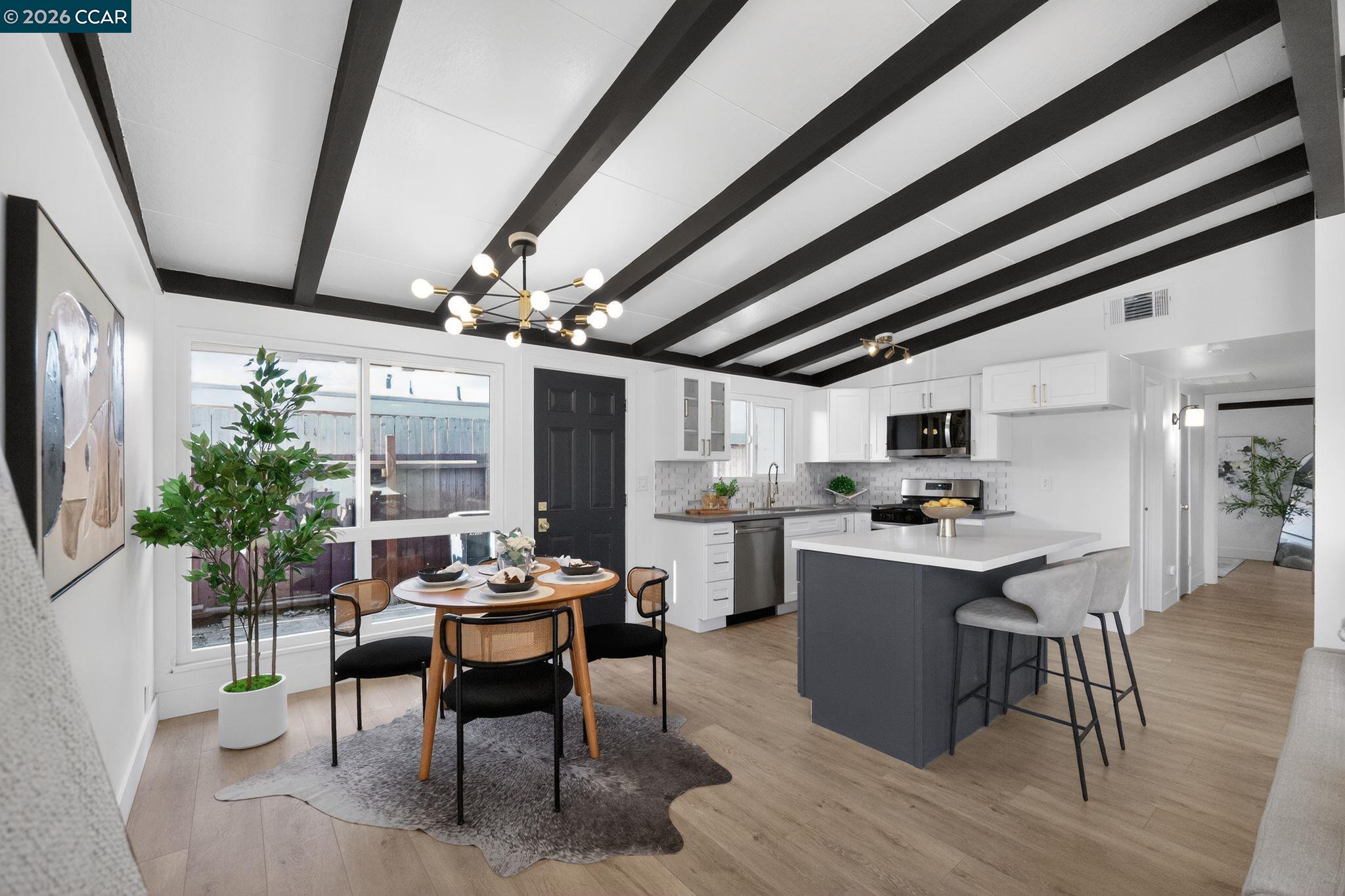 Detail Gallery Image 6 of 32 For 27891 Ormond Ave, Hayward,  CA 94544 - 3 Beds | 2 Baths