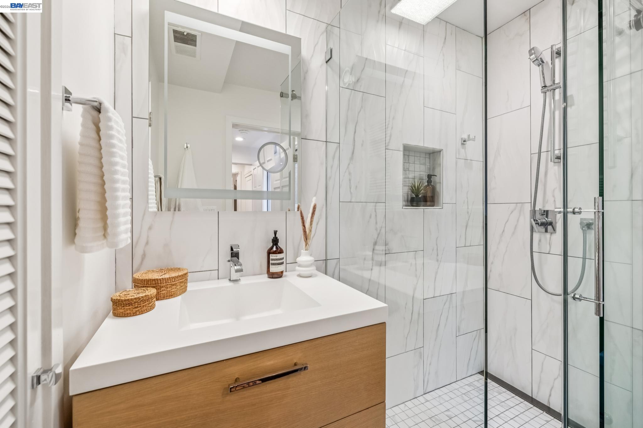 Detail Gallery Image 44 of 60 For 1166 Cragmont Avenue, Berkeley,  CA 94708 - 3 Beds | 3 Baths