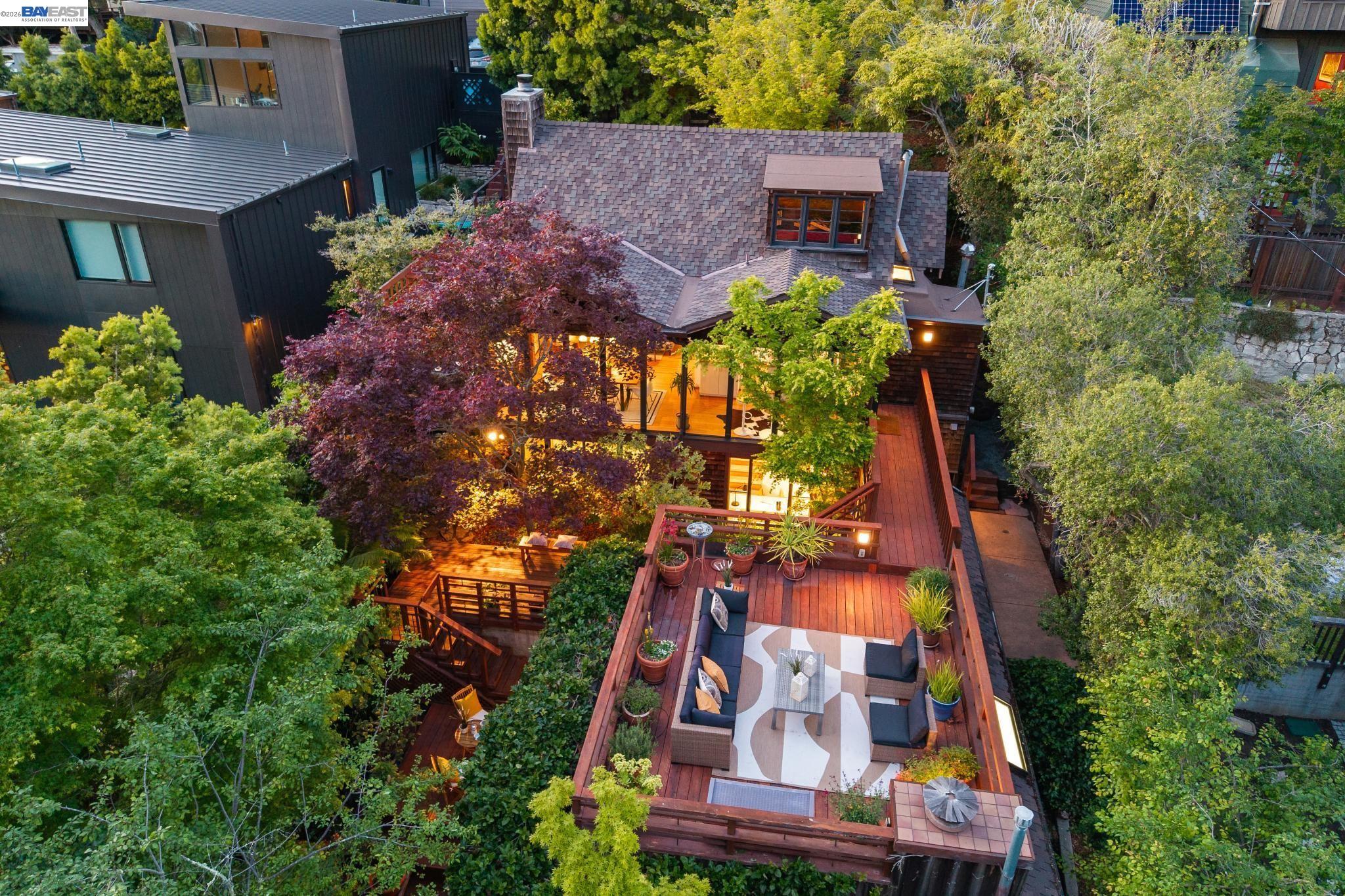 Detail Gallery Image 58 of 60 For 1166 Cragmont Avenue, Berkeley,  CA 94708 - 3 Beds | 3 Baths