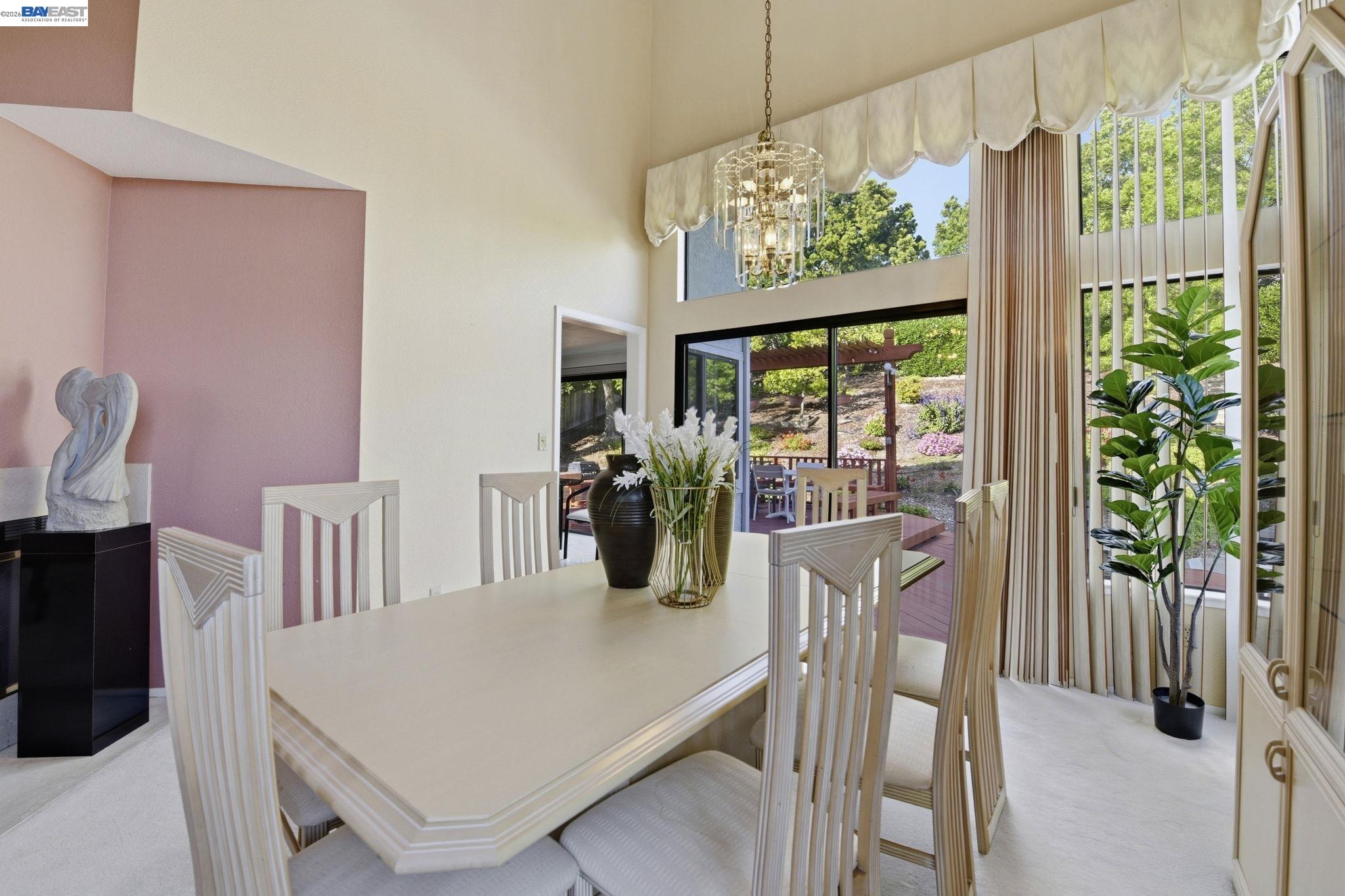 Detail Gallery Image 18 of 44 For 43884 Cameron Hills Drive, Fremont,  CA 94539-5972 - 4 Beds | 2/1 Baths