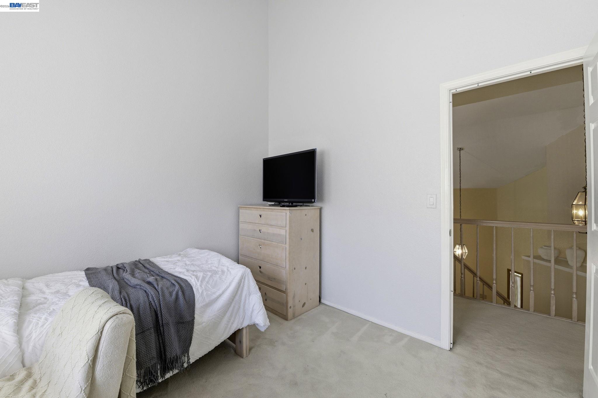 Detail Gallery Image 27 of 44 For 43884 Cameron Hills Drive, Fremont,  CA 94539-5972 - 4 Beds | 2/1 Baths