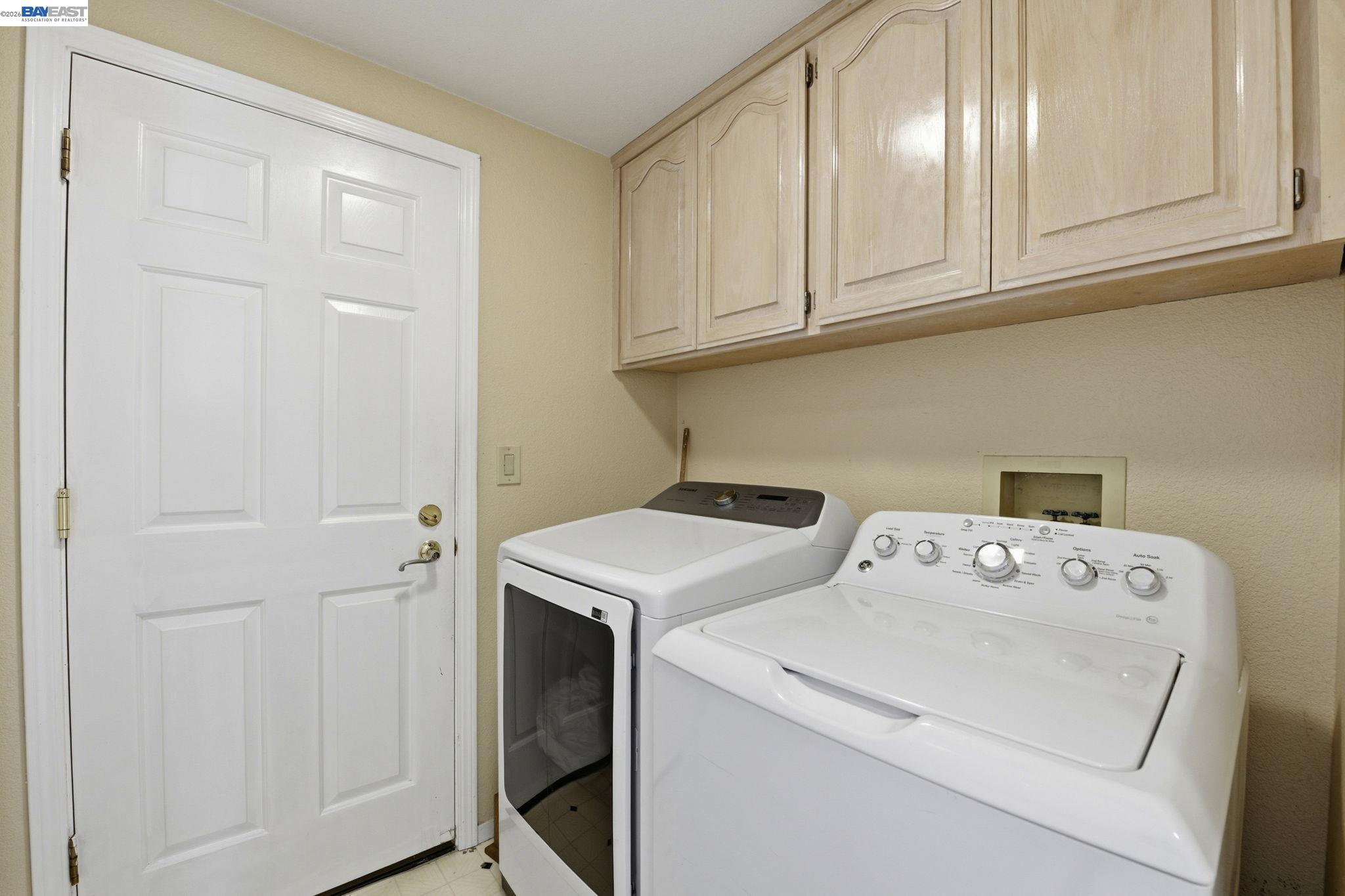 Detail Gallery Image 39 of 44 For 43884 Cameron Hills Drive, Fremont,  CA 94539-5972 - 4 Beds | 2/1 Baths