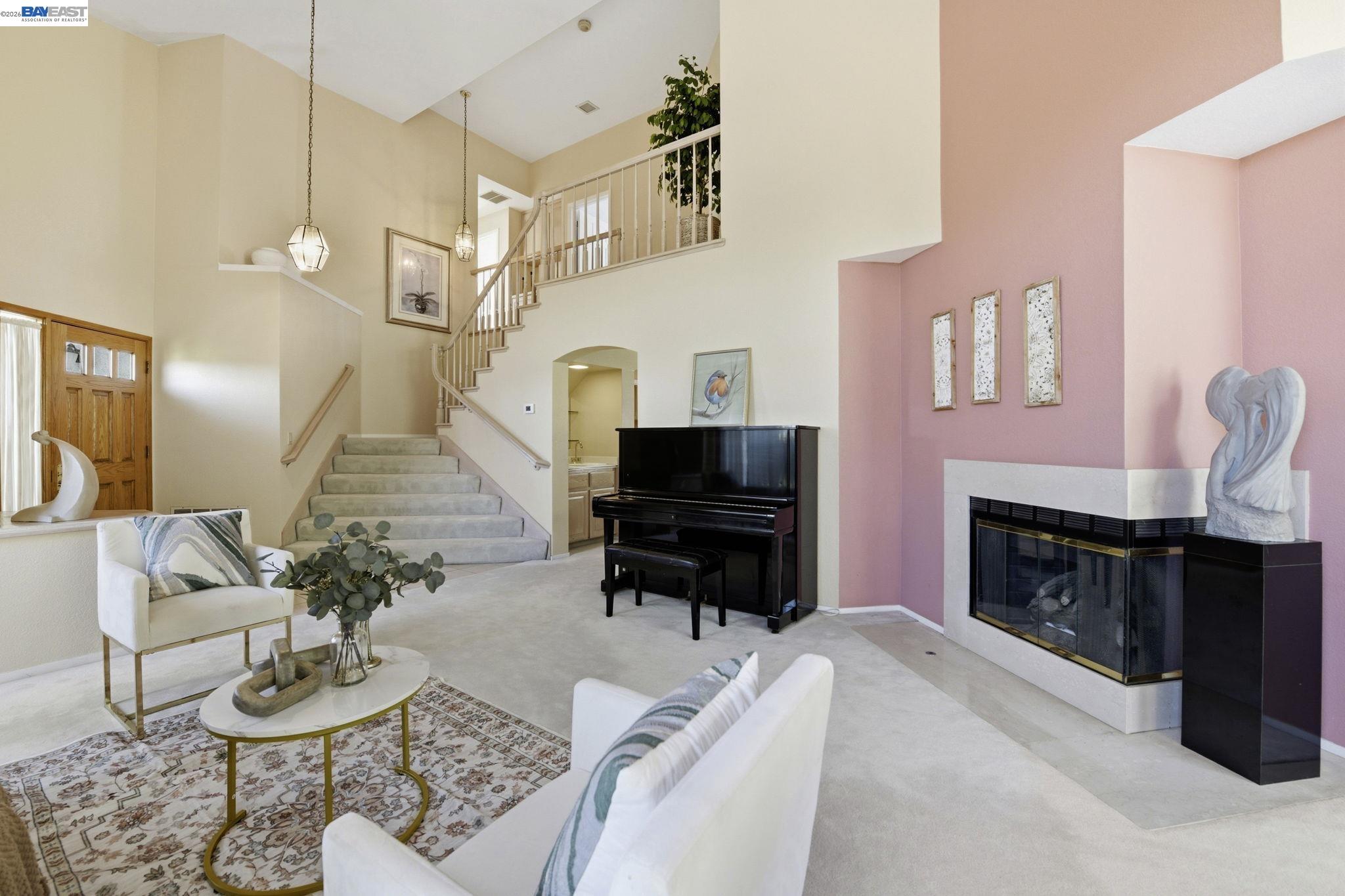 Detail Gallery Image 5 of 44 For 43884 Cameron Hills Drive, Fremont,  CA 94539-5972 - 4 Beds | 2/1 Baths