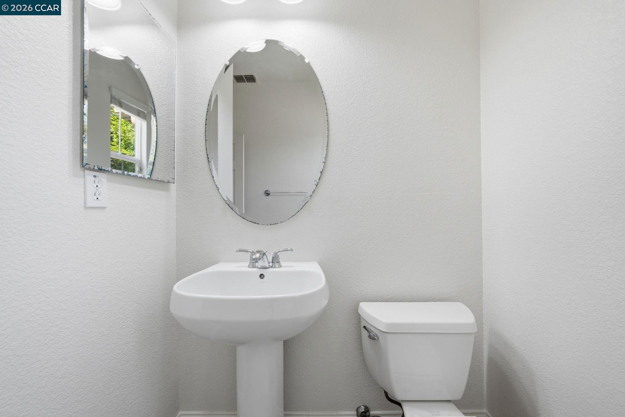 Detail Gallery Image 26 of 60 For 3808 Amerigo Ct, Antioch,  CA 94509 - 3 Beds | 2/1 Baths